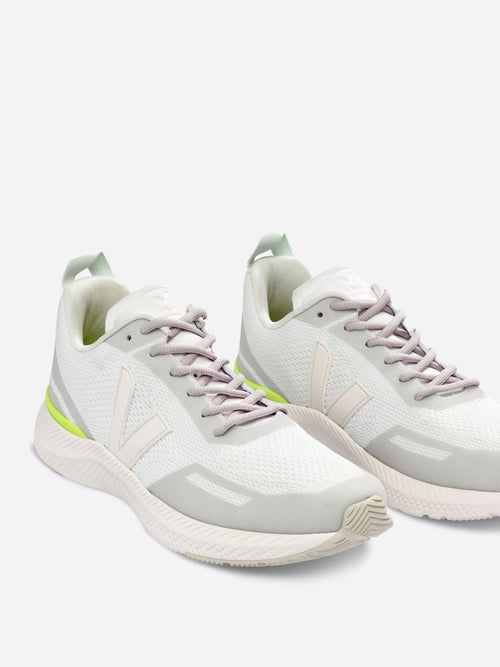 VEJA Women's Impala Engineered Mesh Running Shoe