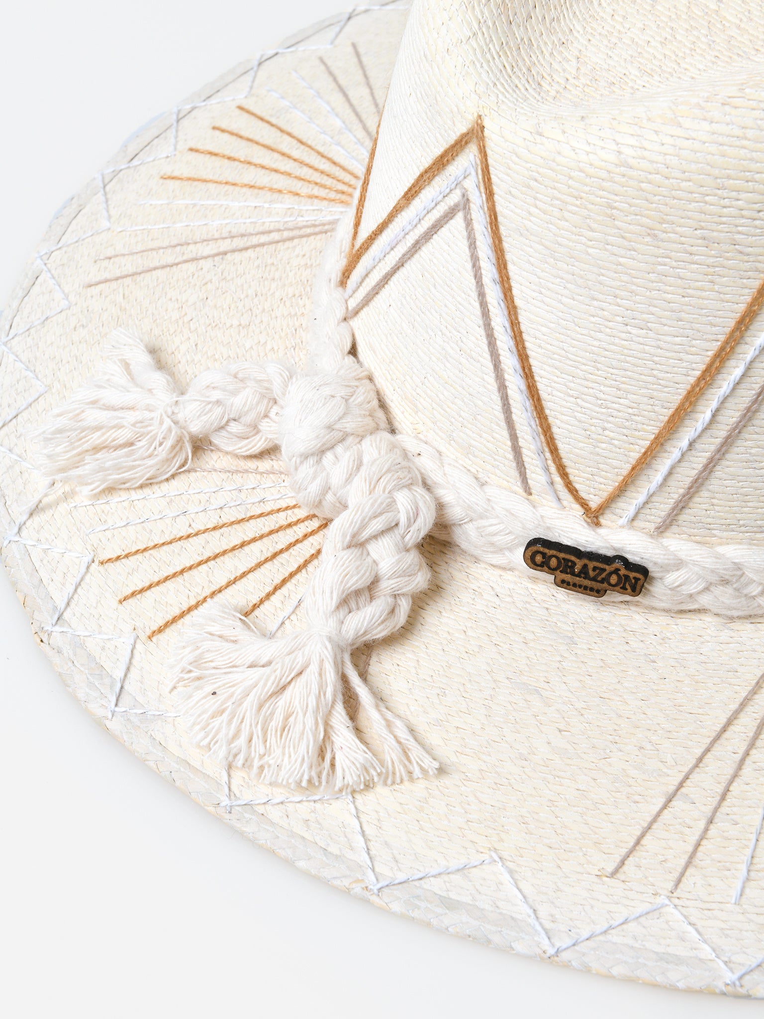 ISABELLANEUTRALSxNEUTRALS-alt2