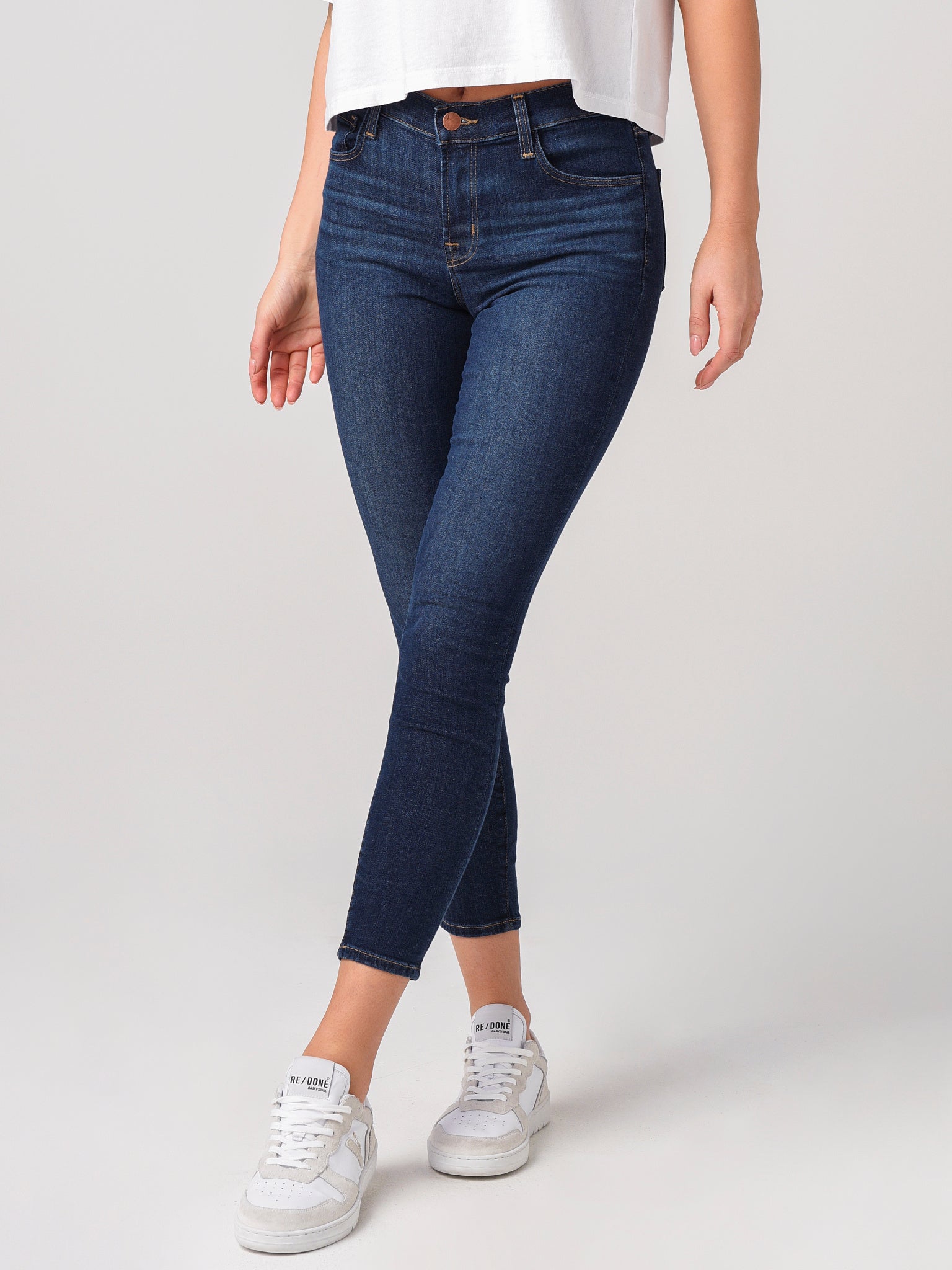 J Brand Women's 835 Mid Rise Crop Skinny Jean - Saint Bernard