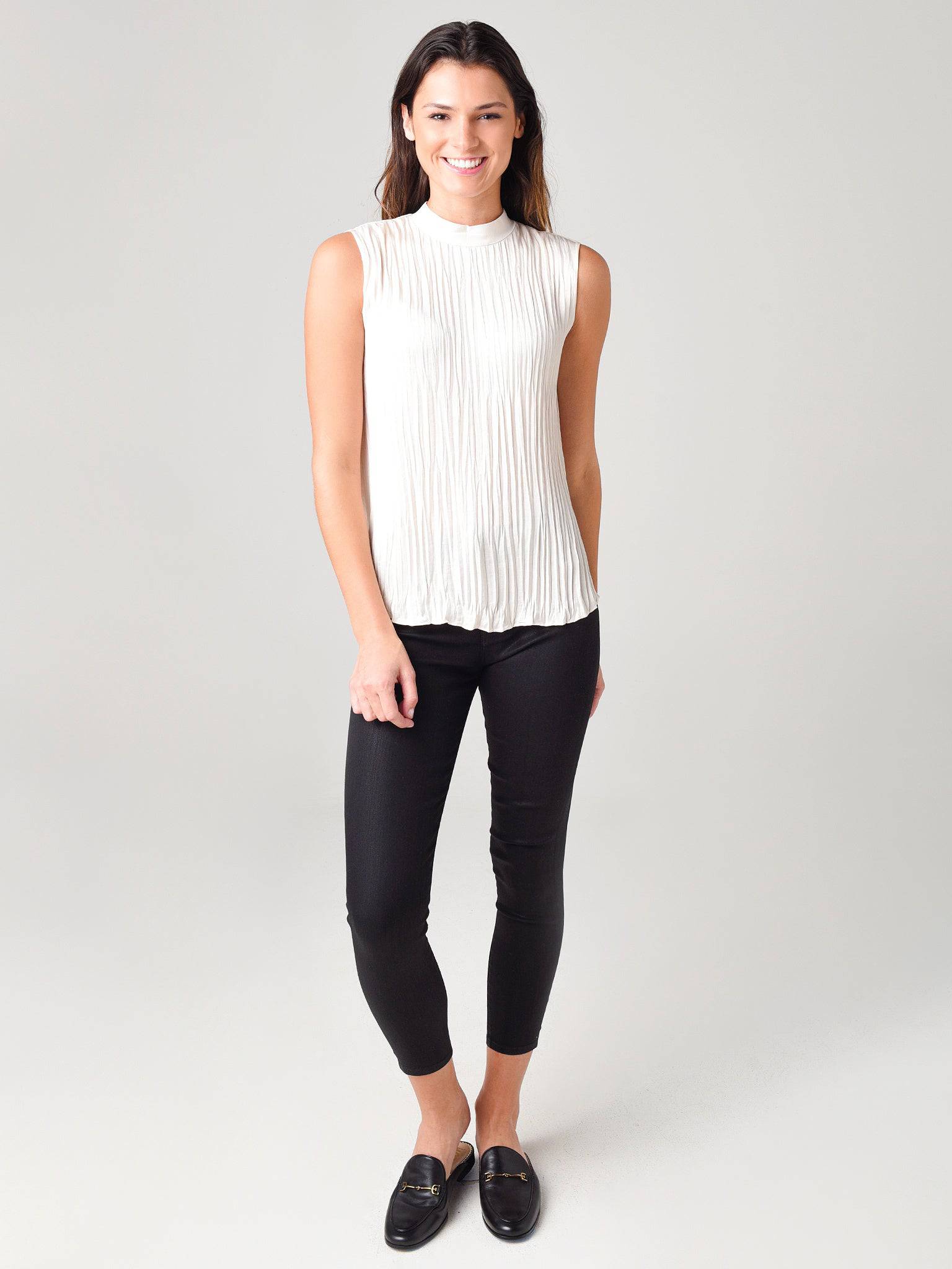 JB000950xFEARFUL-alt3