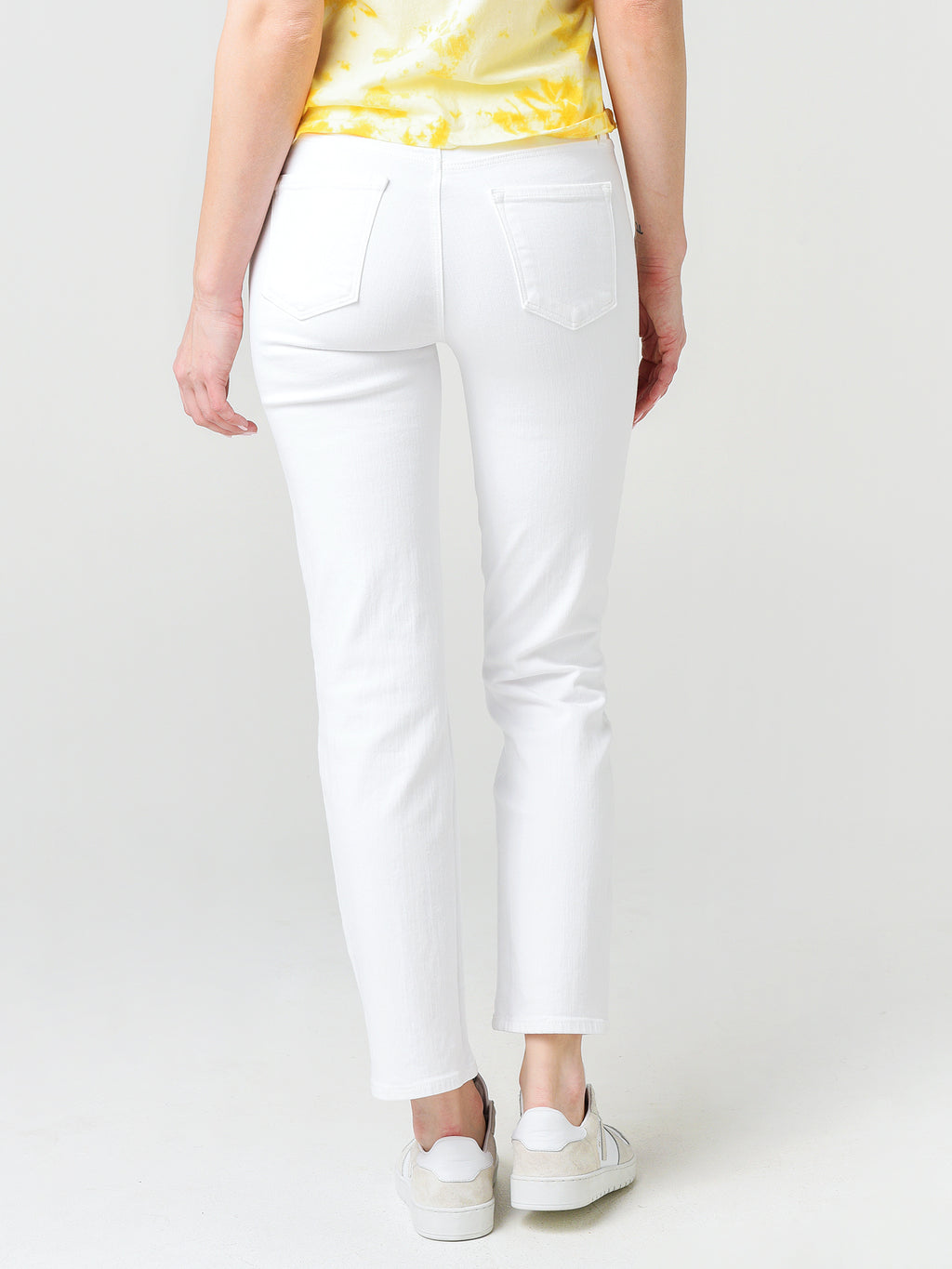 JB002692xBLANC-alt2