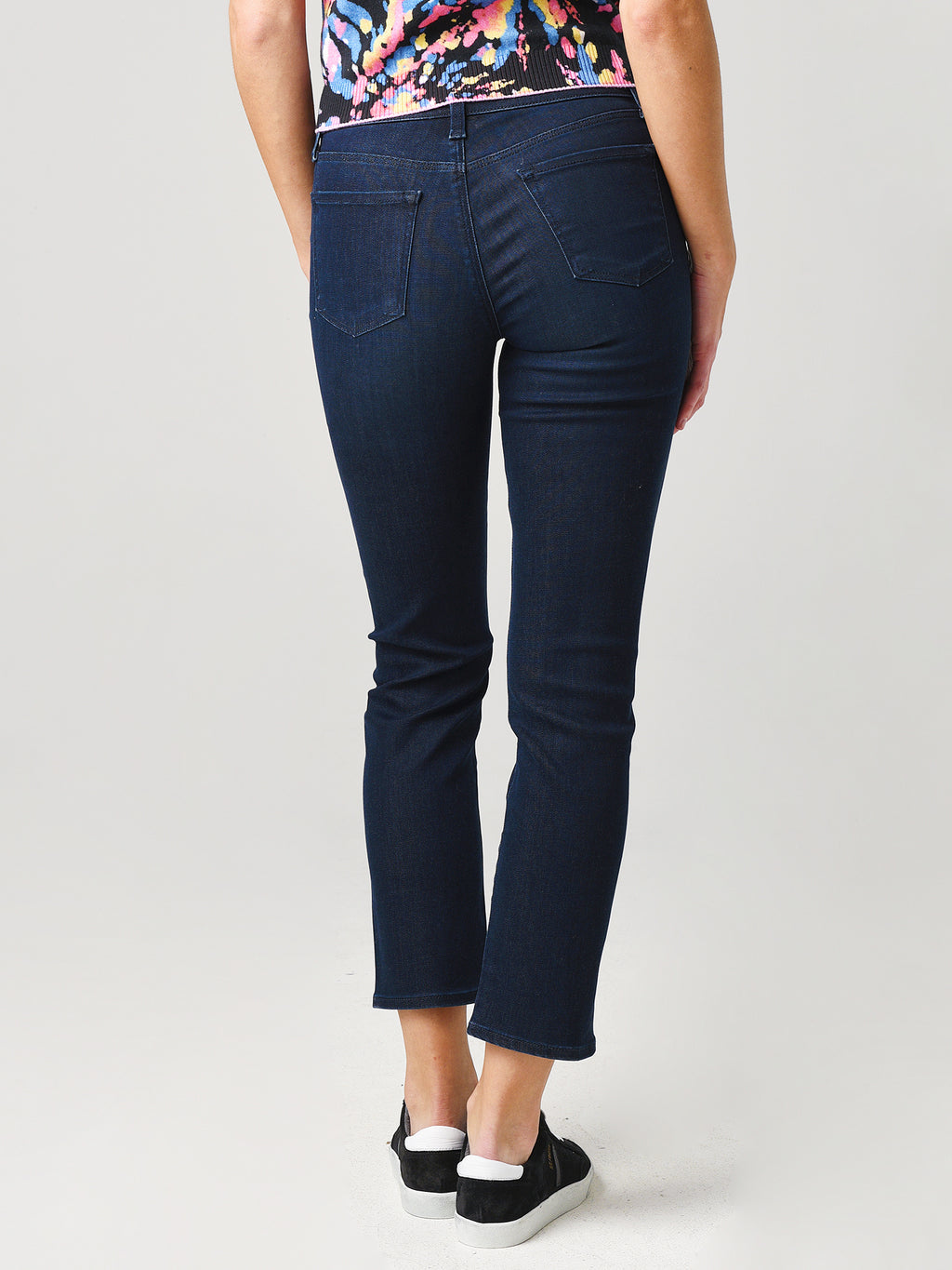 JB003273xCONCEPT-alt3