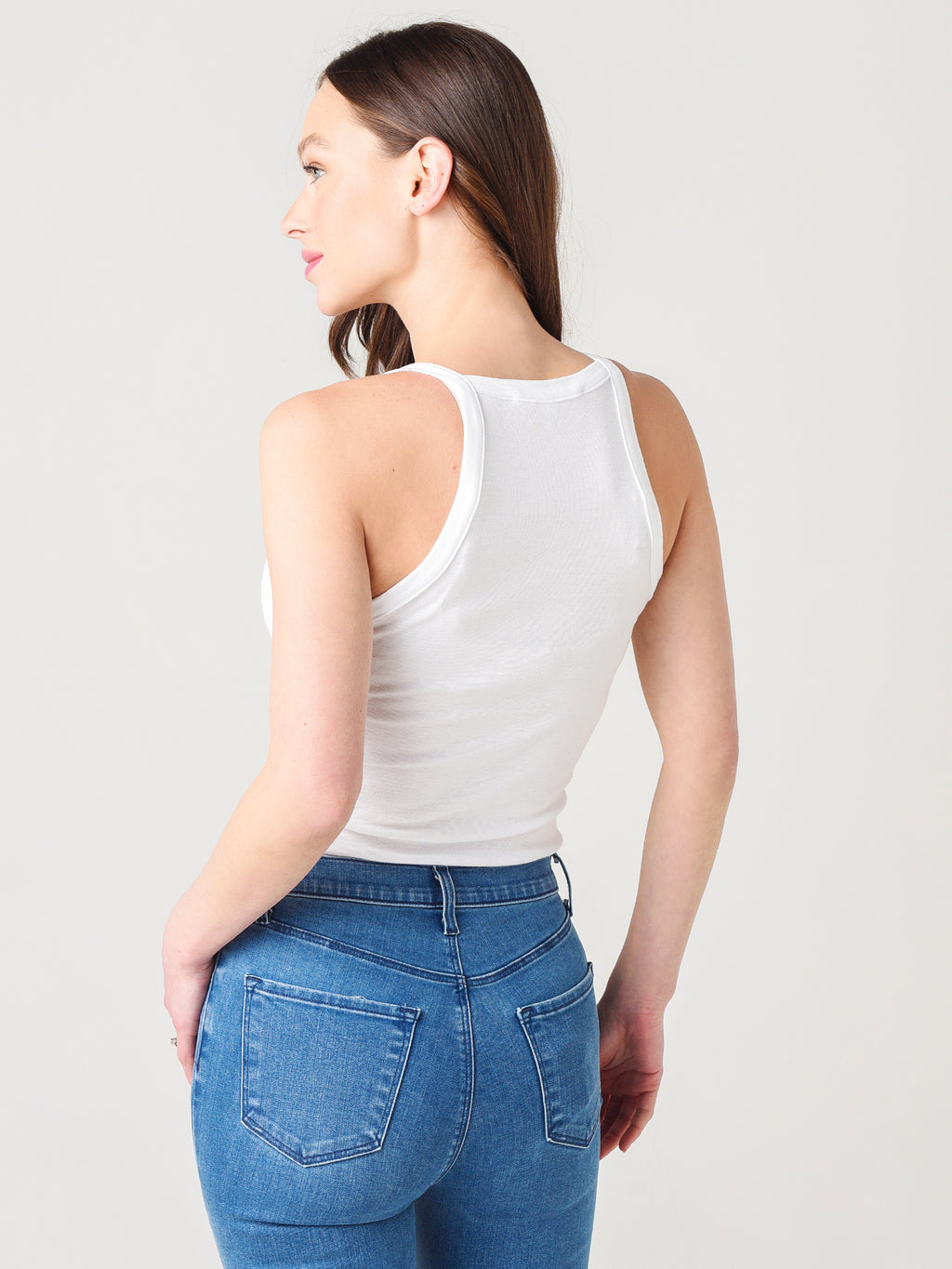 JB003340xWHITE-alt3