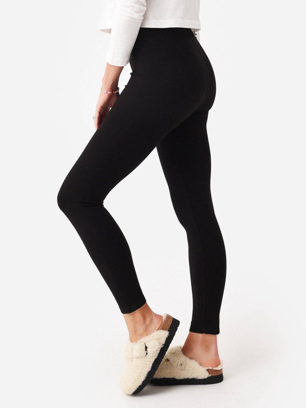 JILLETTE03xBLACK-alt2