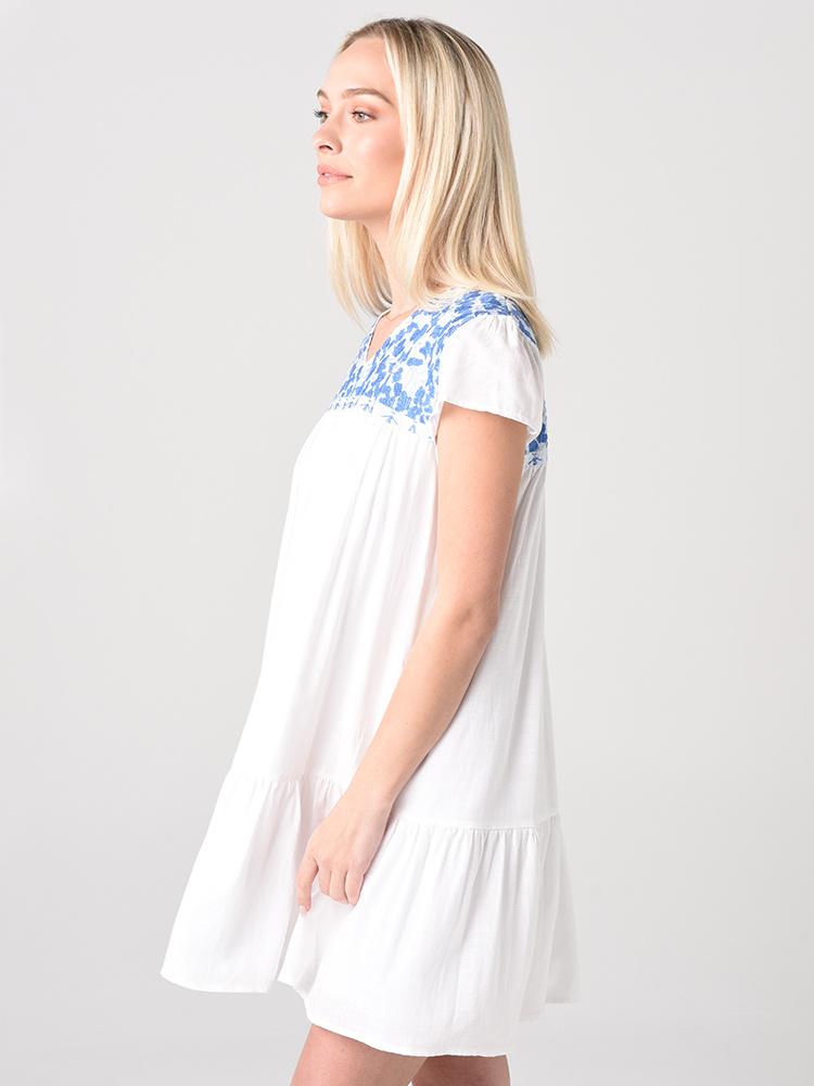 JM1414xWHITEBLUETWOTONEEMBROIDERY-alt1