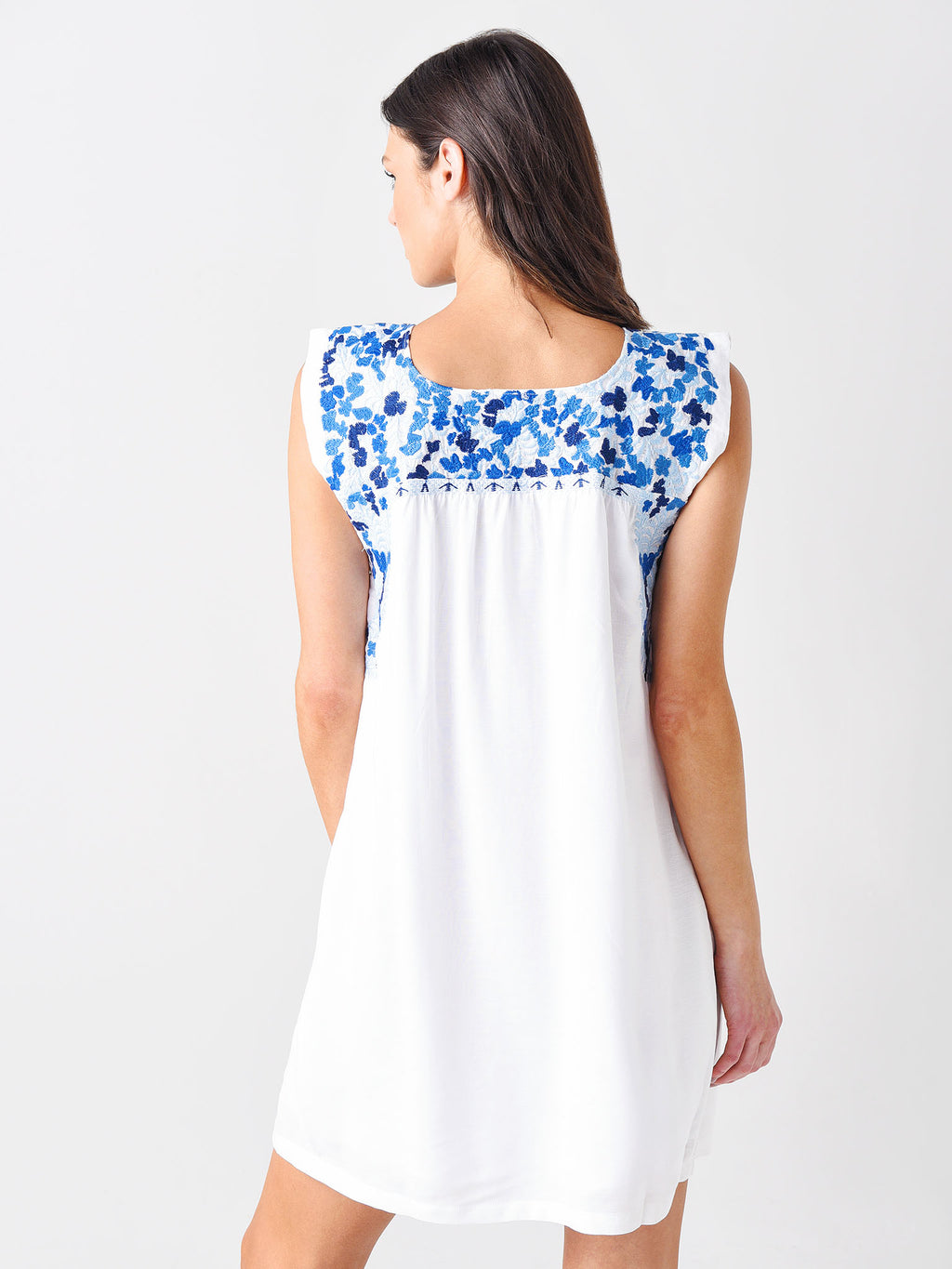 JM1767xWHITEBLUE-alt3