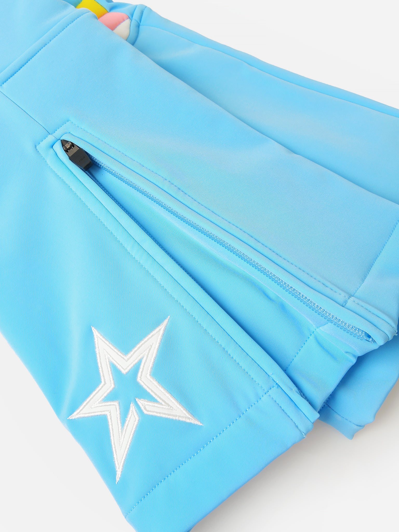 K6000024xSKYBLUERAINBOW-alt2