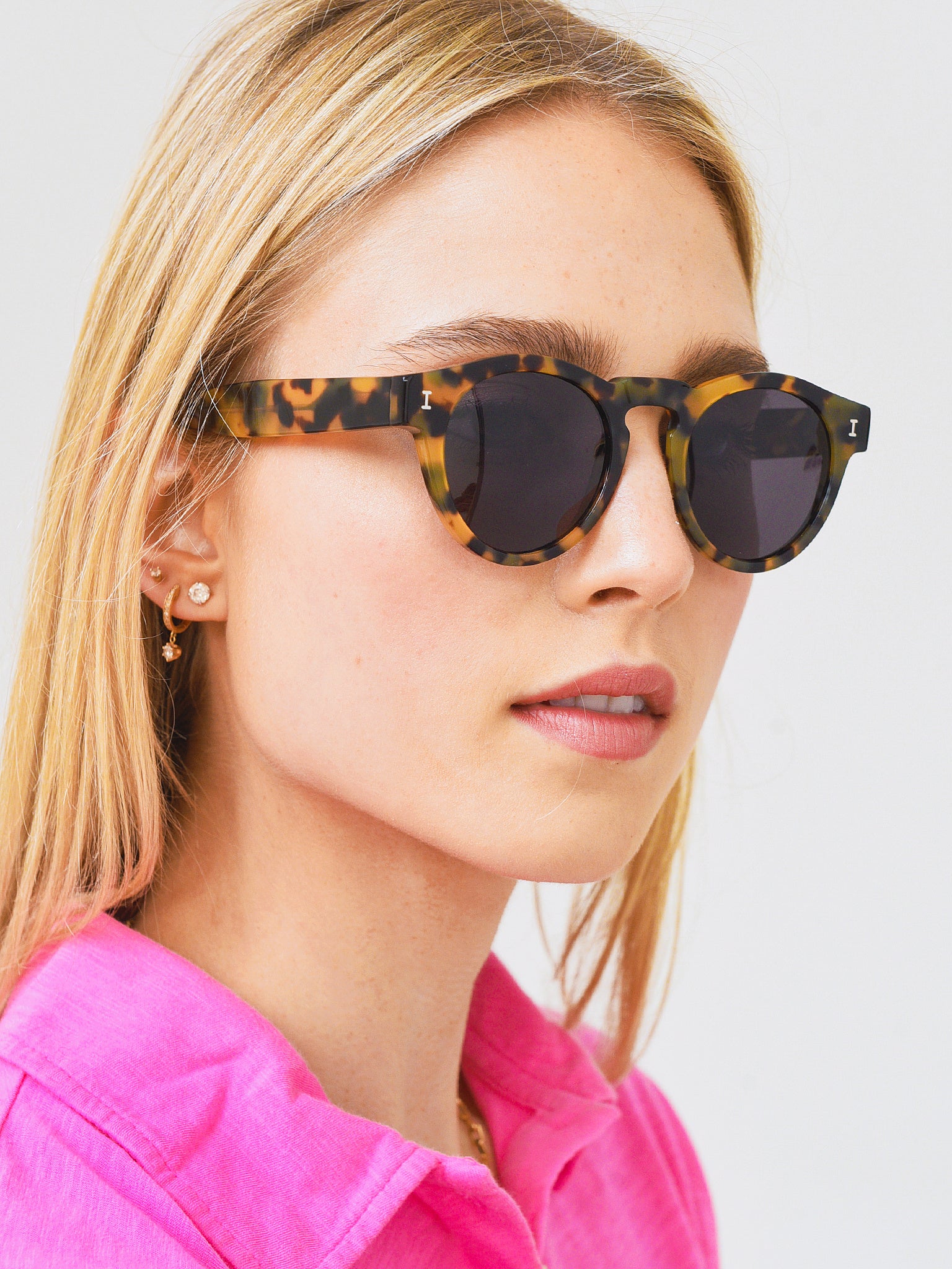 Illesteva Leonard Sunglasses Saint Bernard