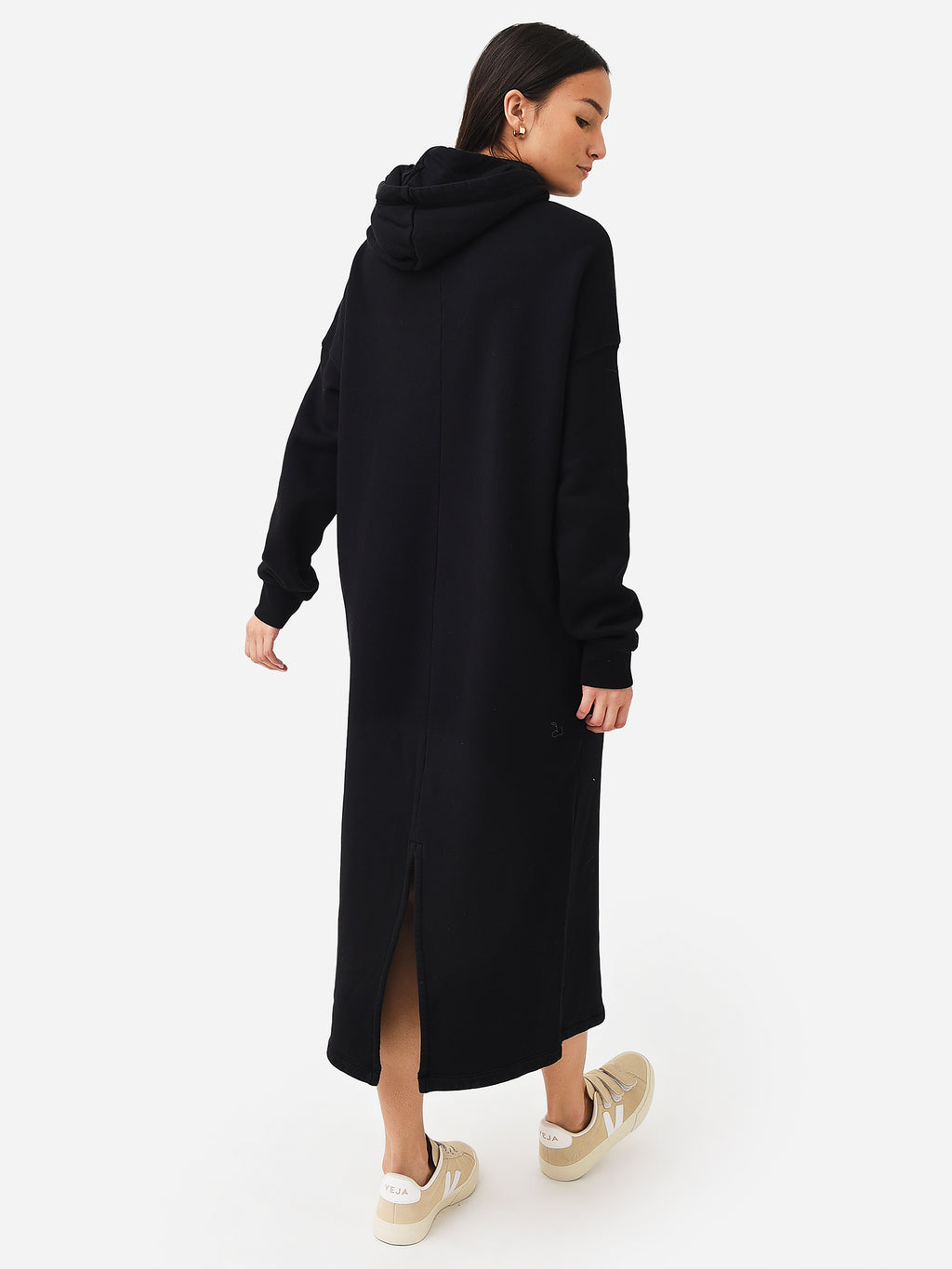 LAURETTE05xBLACK-alt2