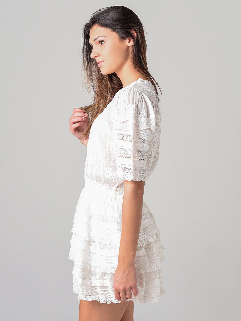 LD715-548xWHITE-alt1