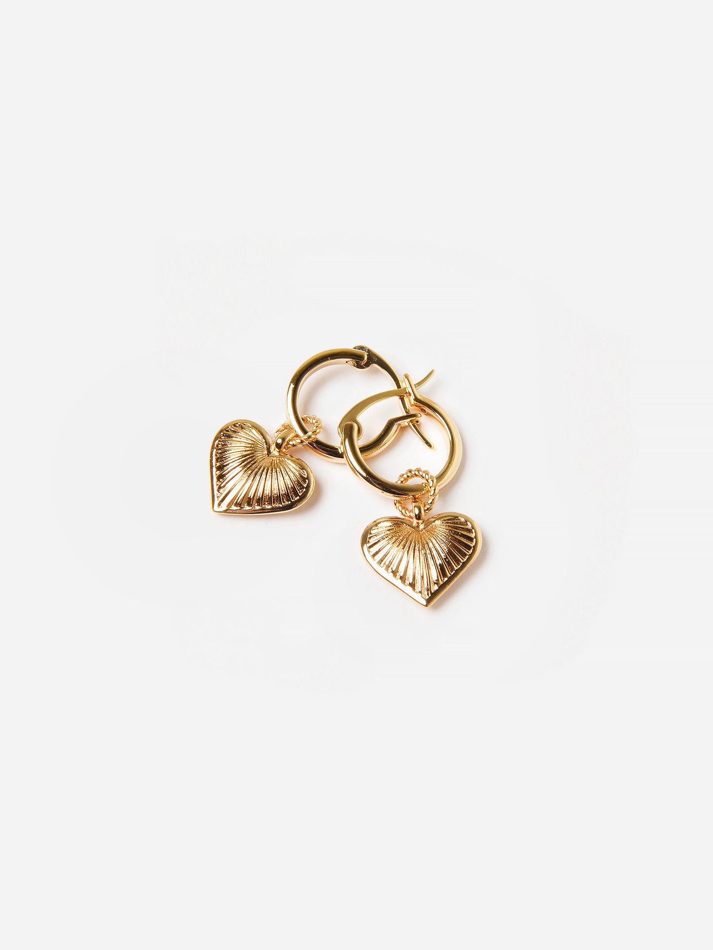 Leeada Jewelry Women's Venus Heart Earrings