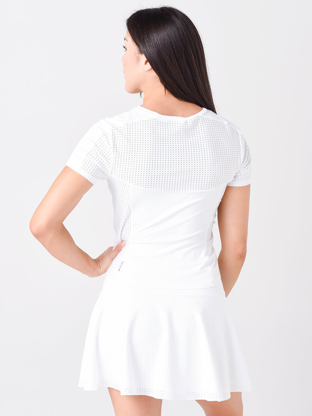 LEST26xWHITE-alt3