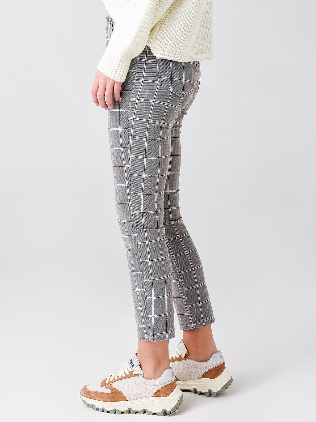 LHSKC403PxWINDOWPANE-alt2