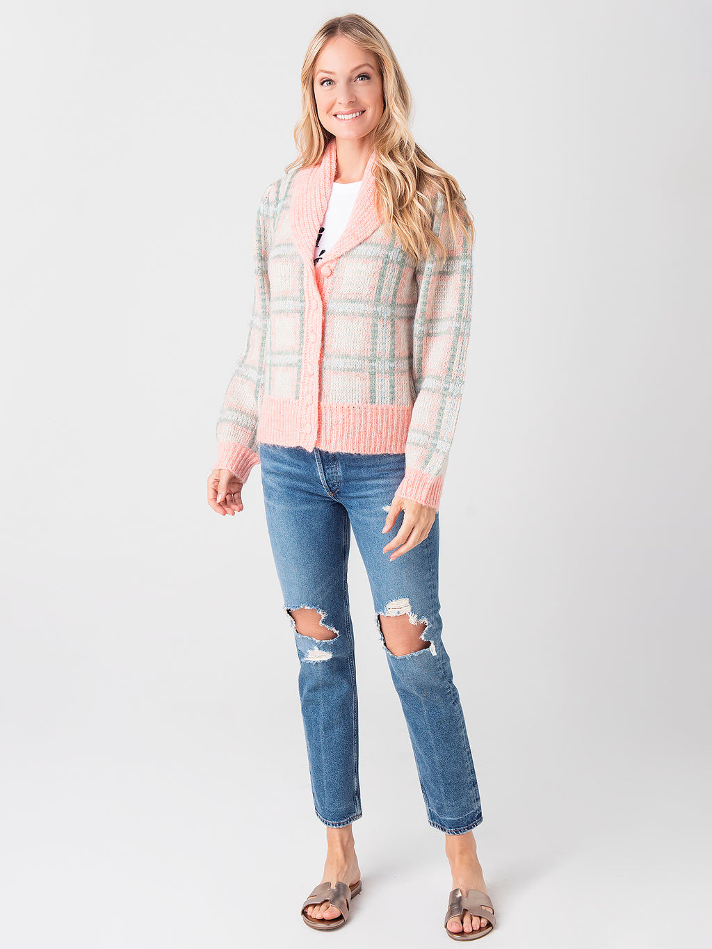 LK618-870xMAGNOLIAPINKPLAID-alt2