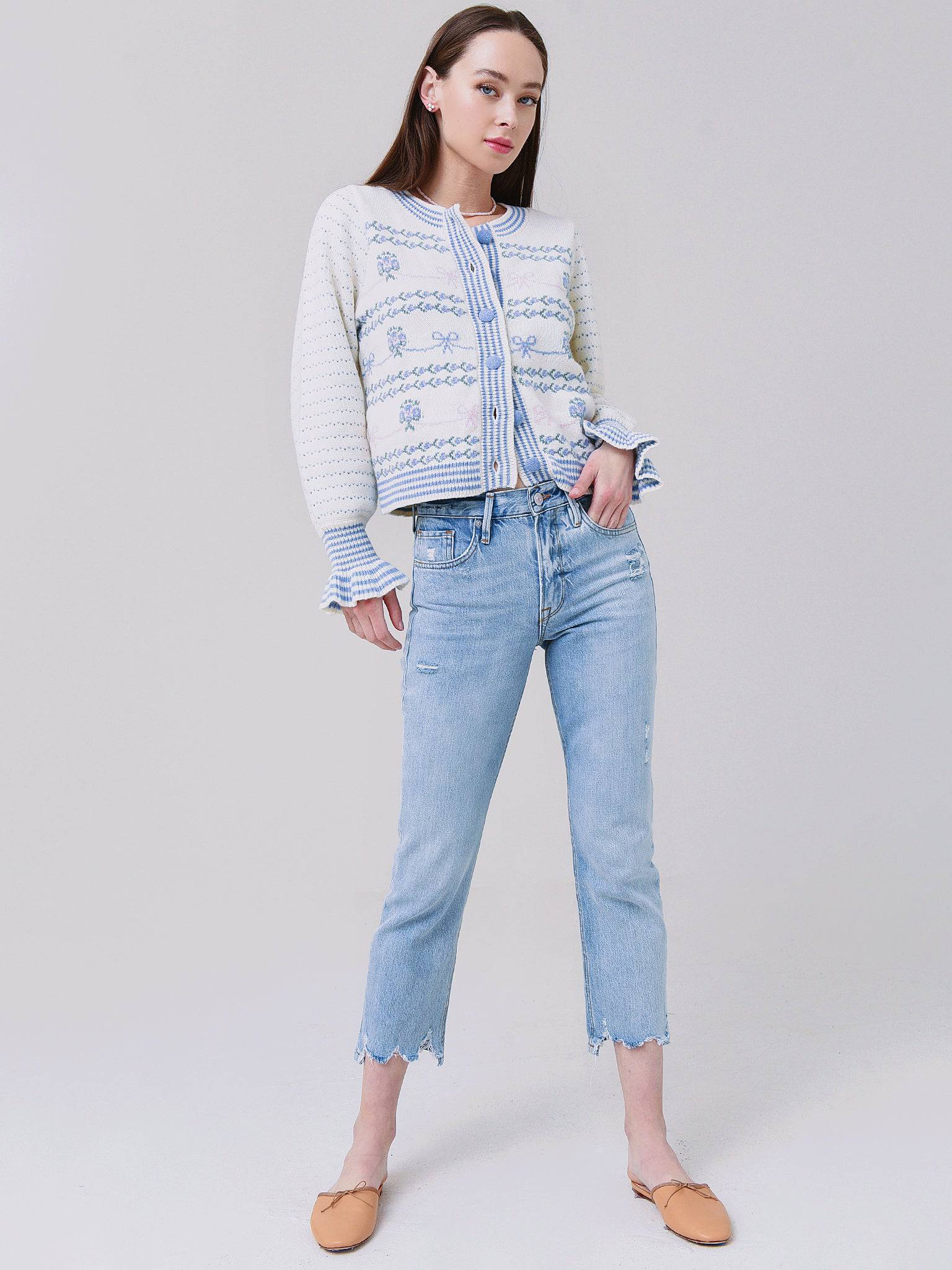 LK776-1023xBLUEBELLSBOUQUET-alt2