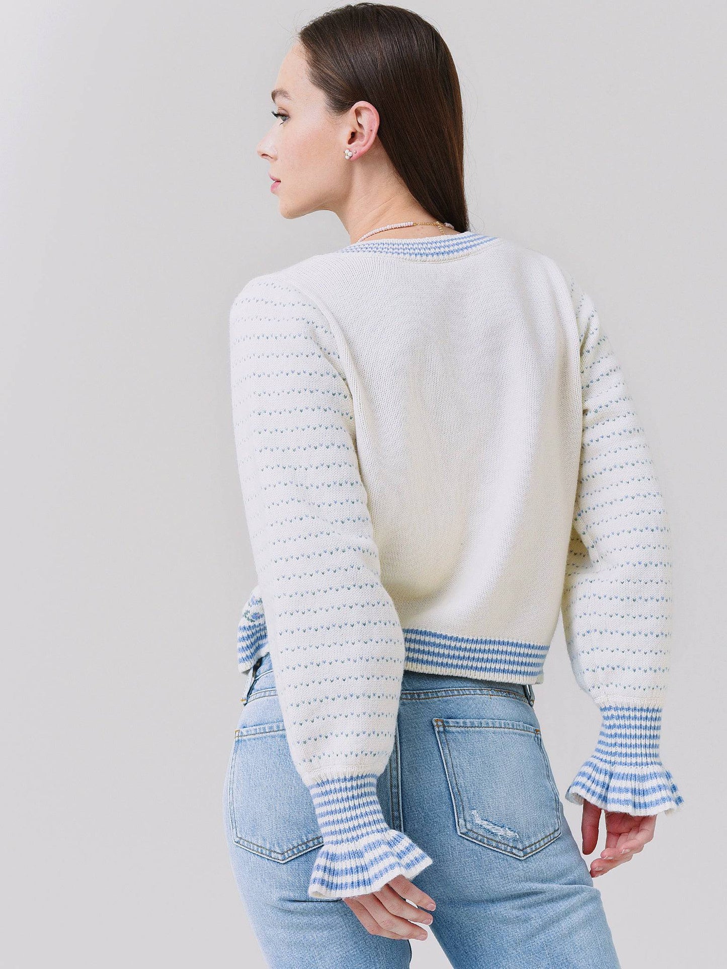 LK776-1023xBLUEBELLSBOUQUET-alt4