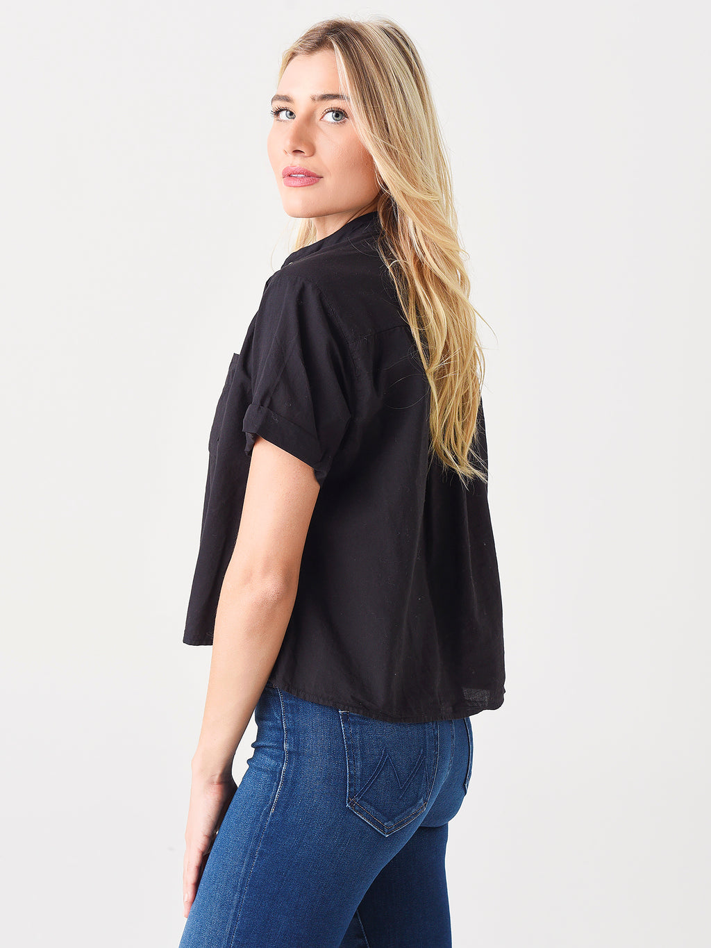 LOUELLA SHIRTxBlack-alt2