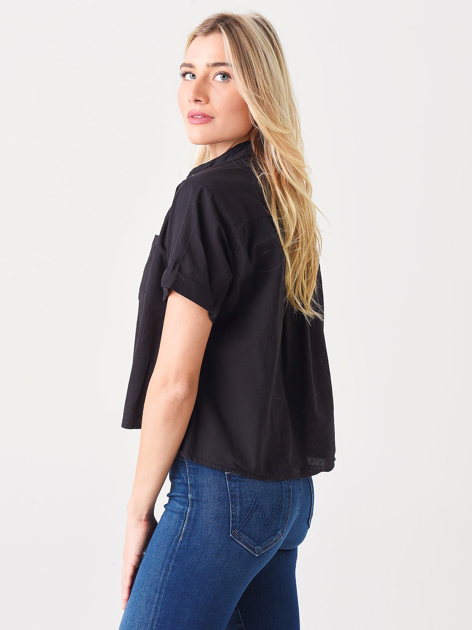 LOUELLA SHIRTxBlack-alt2