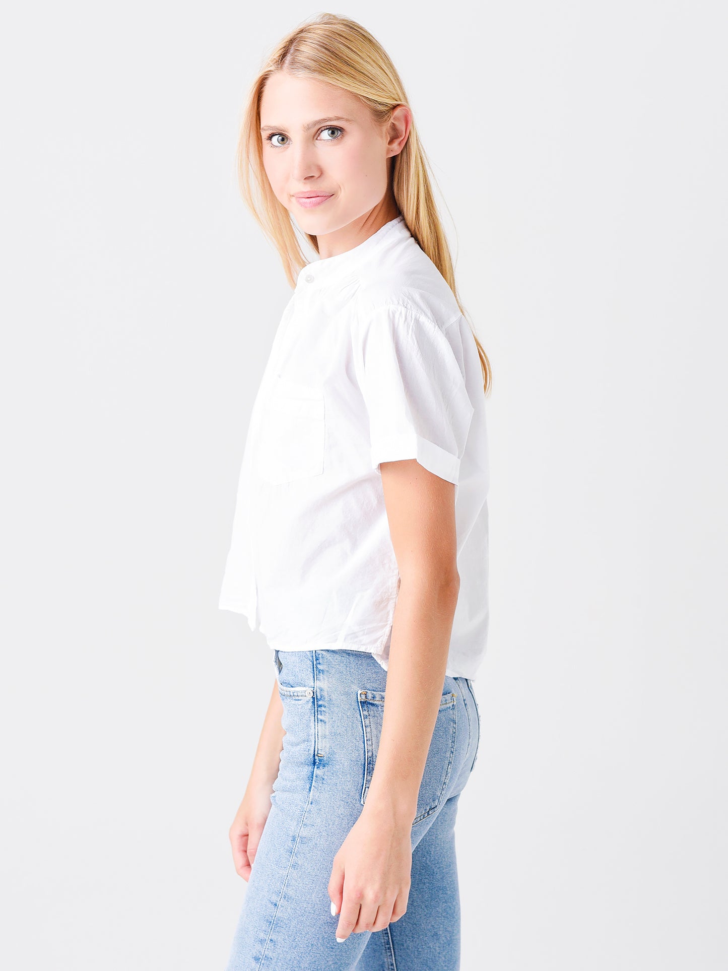 LOUELLA SHIRTxWhite-alt2