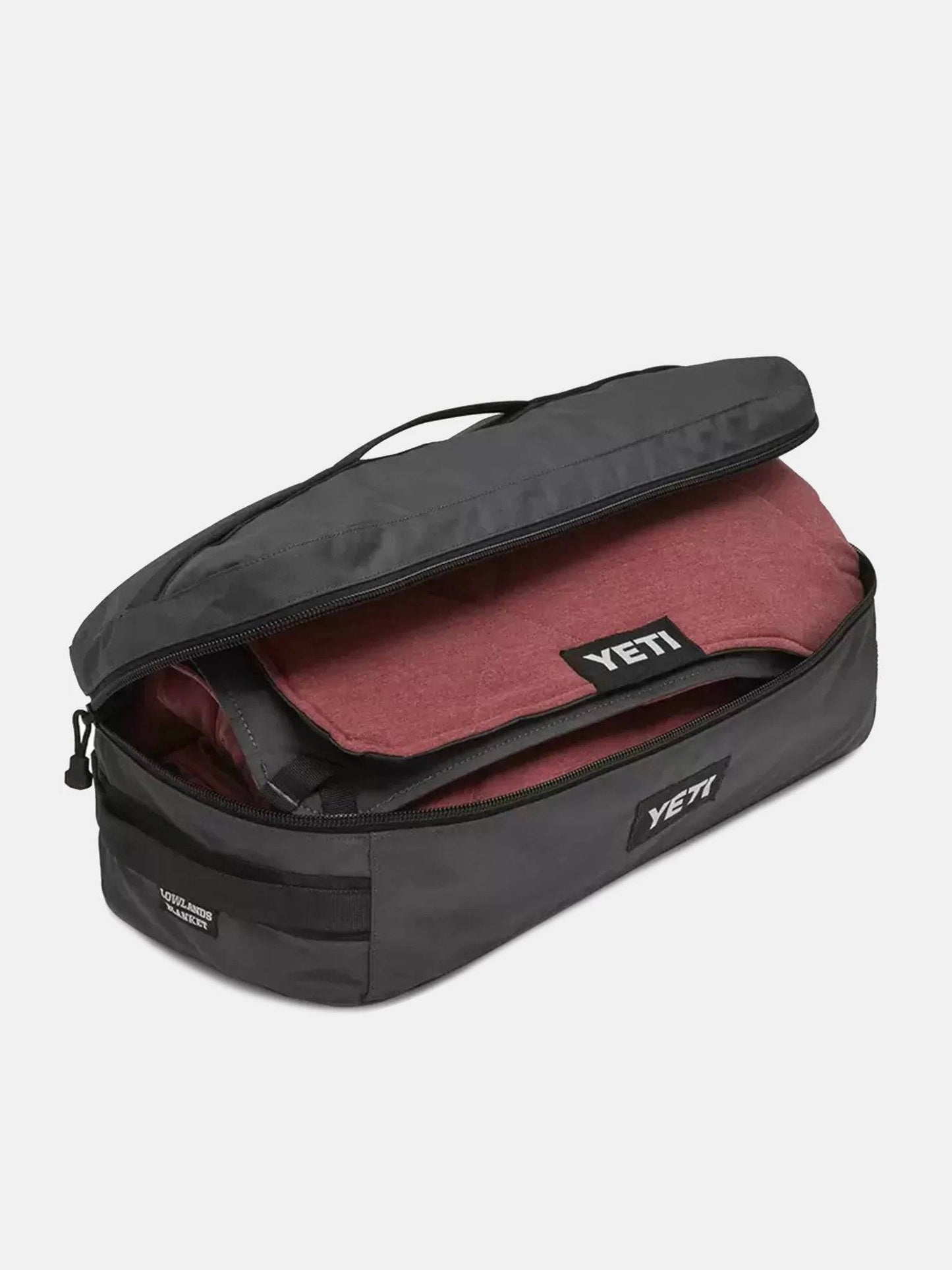 LOWLANDSBLANKETxFIRESIDERED-alt1