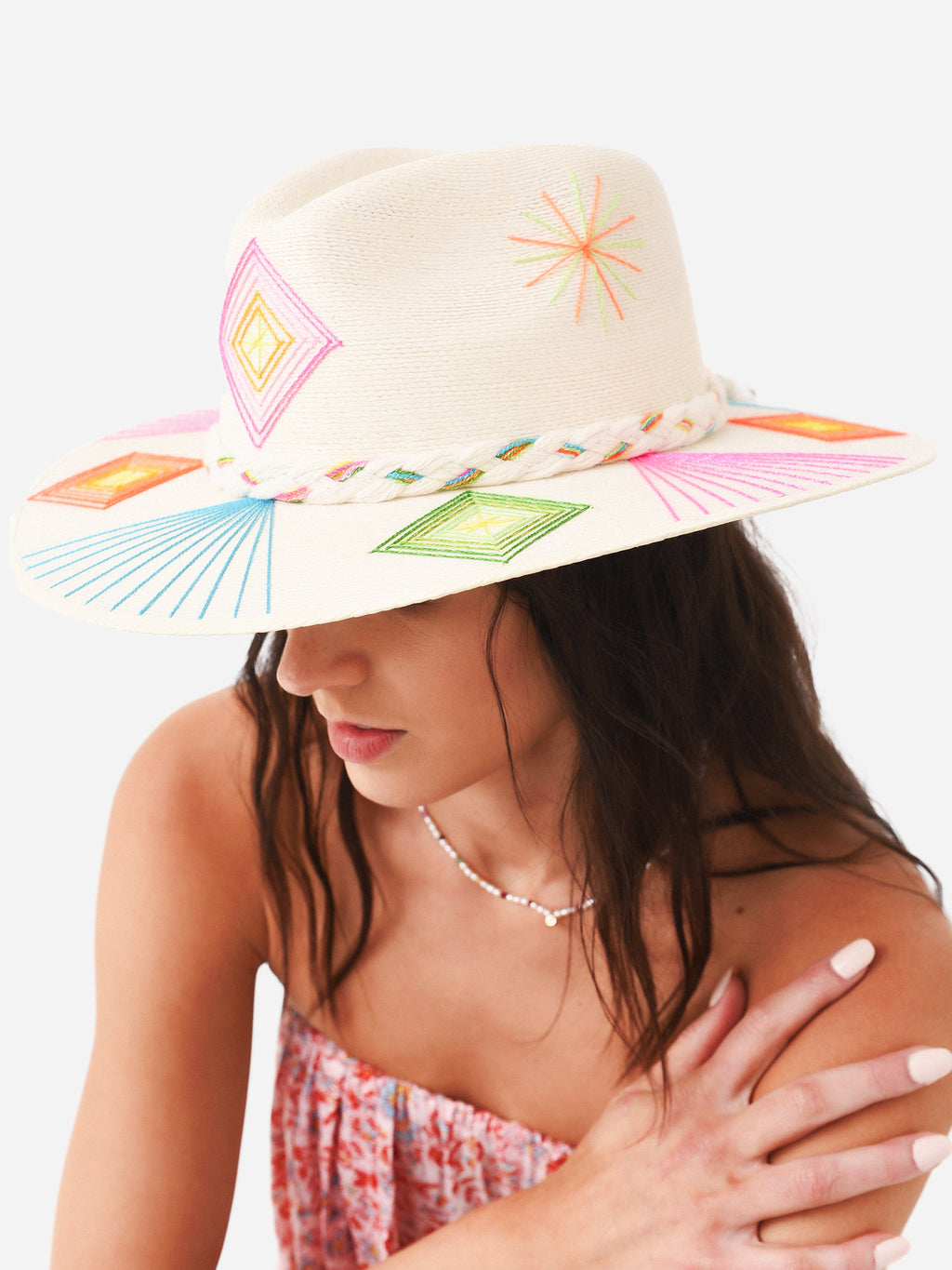 LUANNAFLORAxFLORA-alt1