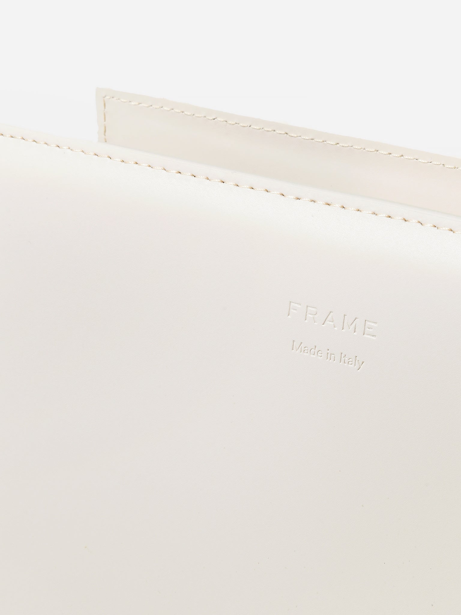 LWAX0480xOFFWHITEOFFW-alt2