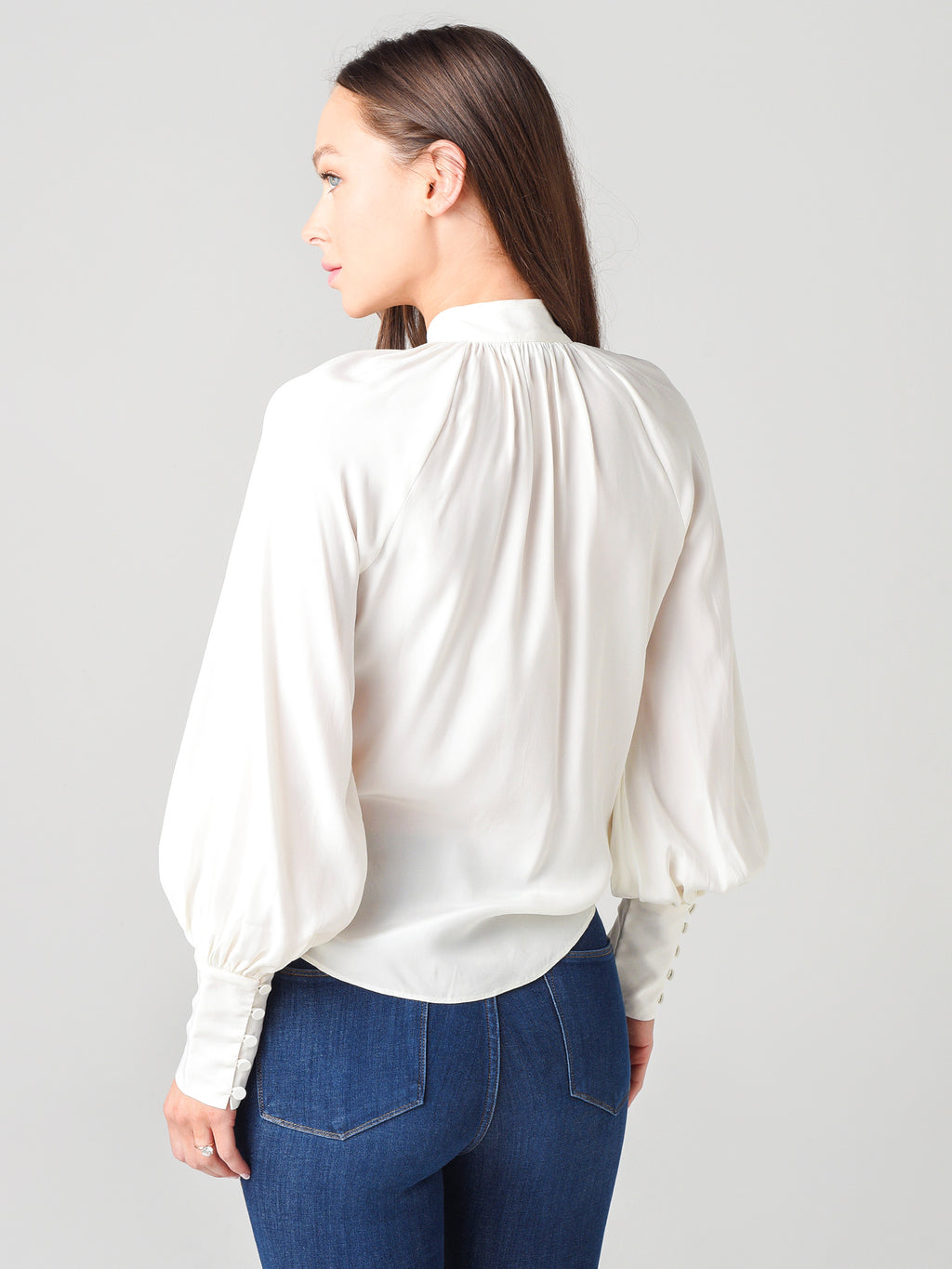 LWSH1853xOFFWHITE-alt2