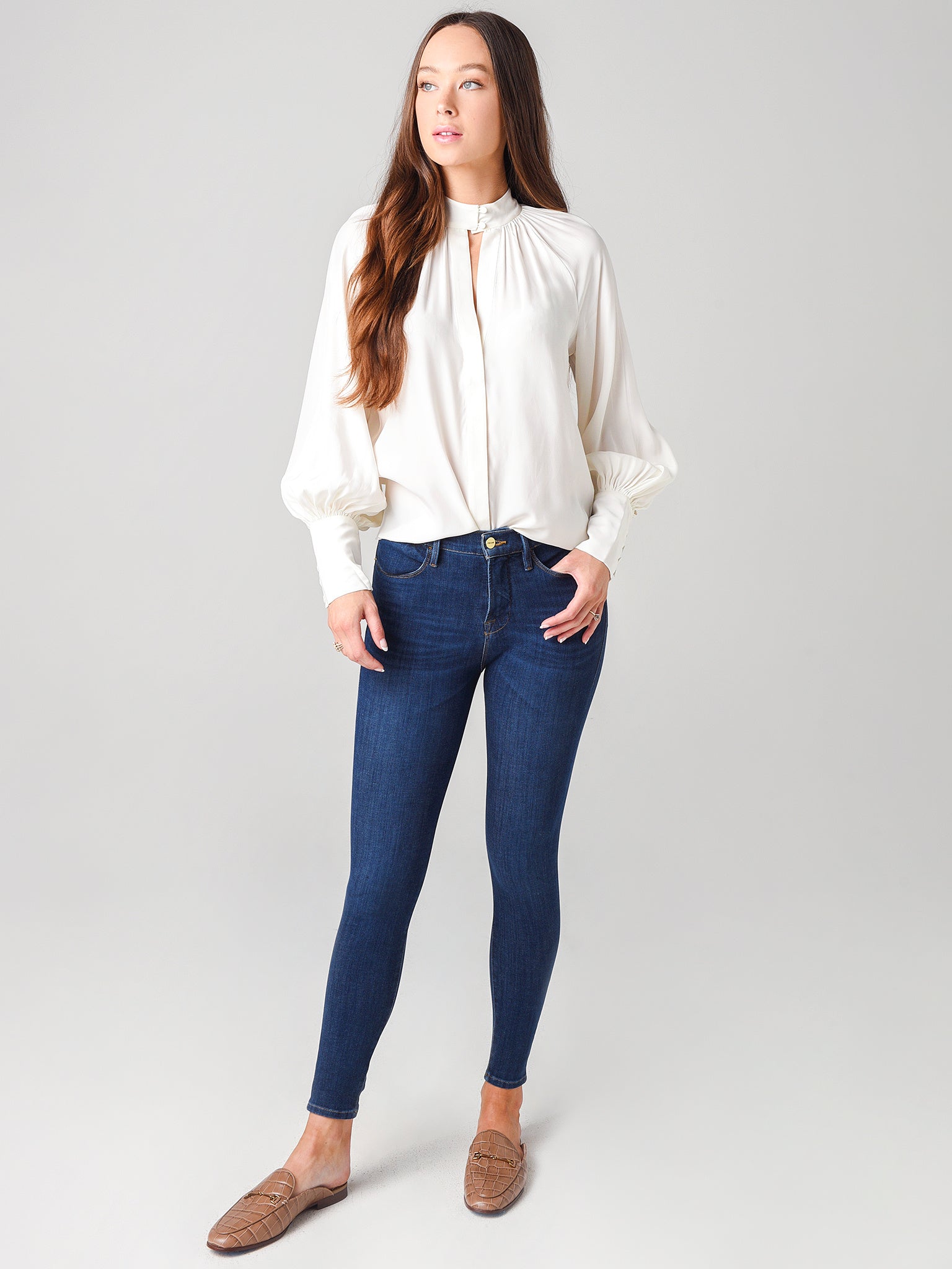 LWSH1853xOFFWHITE-alt3
