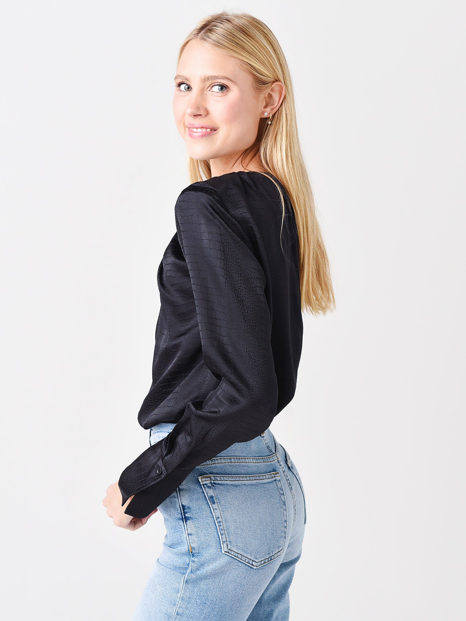 LWSH2454xNOIRMULTI-alt2