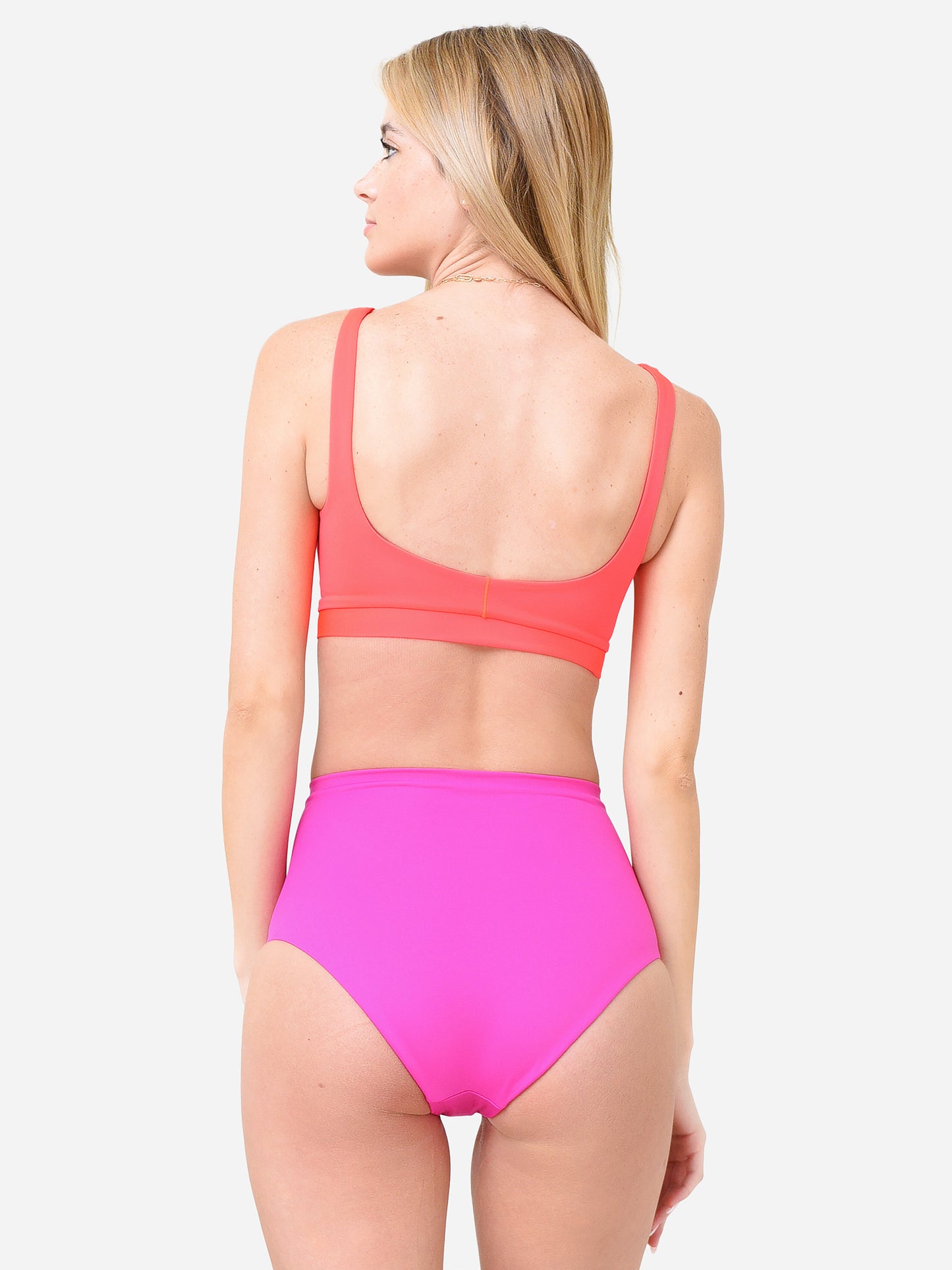 LWST014xRESCUENEONRED-alt3