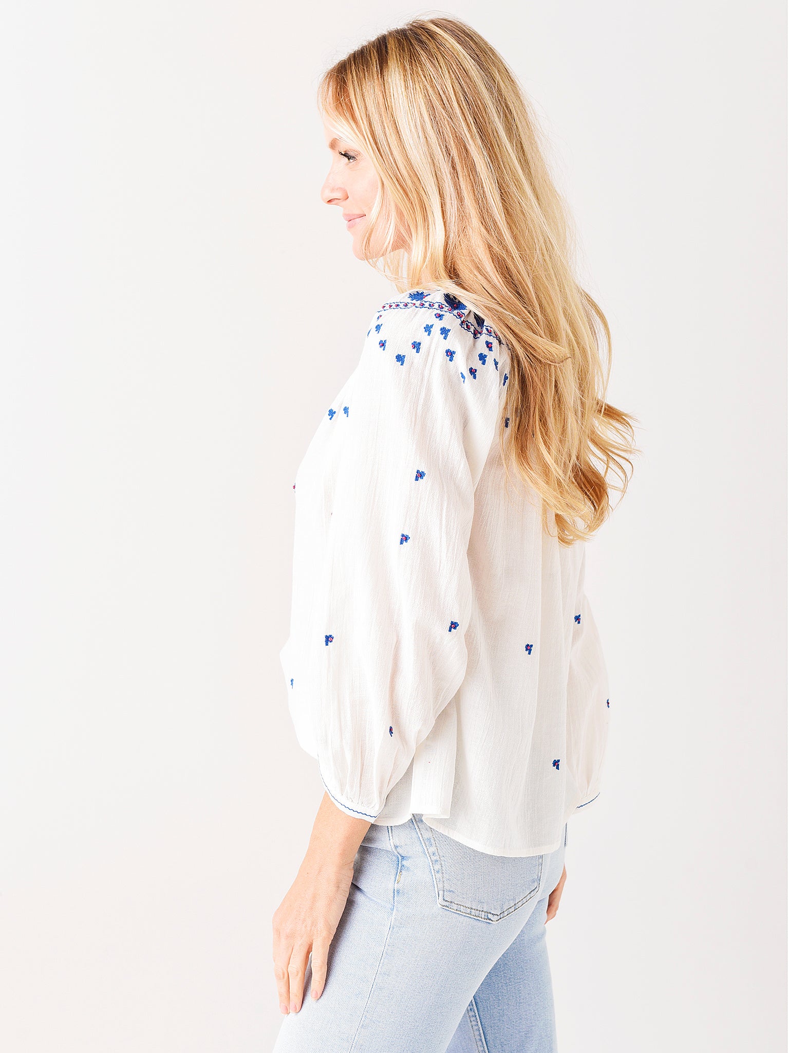 LYNETTE04xOFFWHITE-alt2