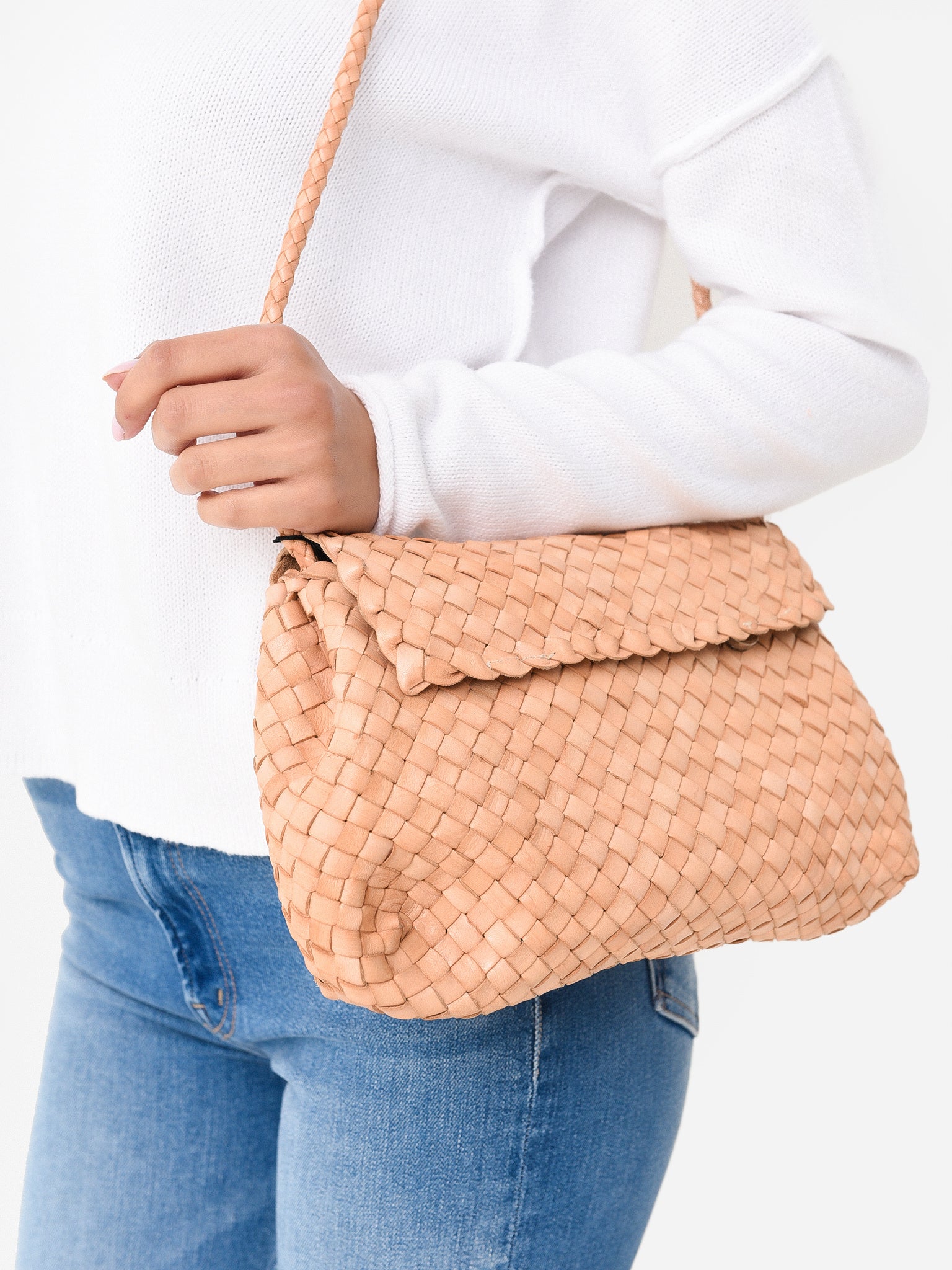 MABEL-WLxDESERTSANDWOVENLEATHER-alt1