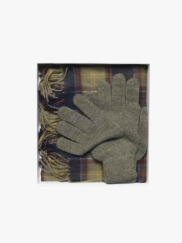 Barbour Men's Scarf and Glove Gift Box - Saint Bernard