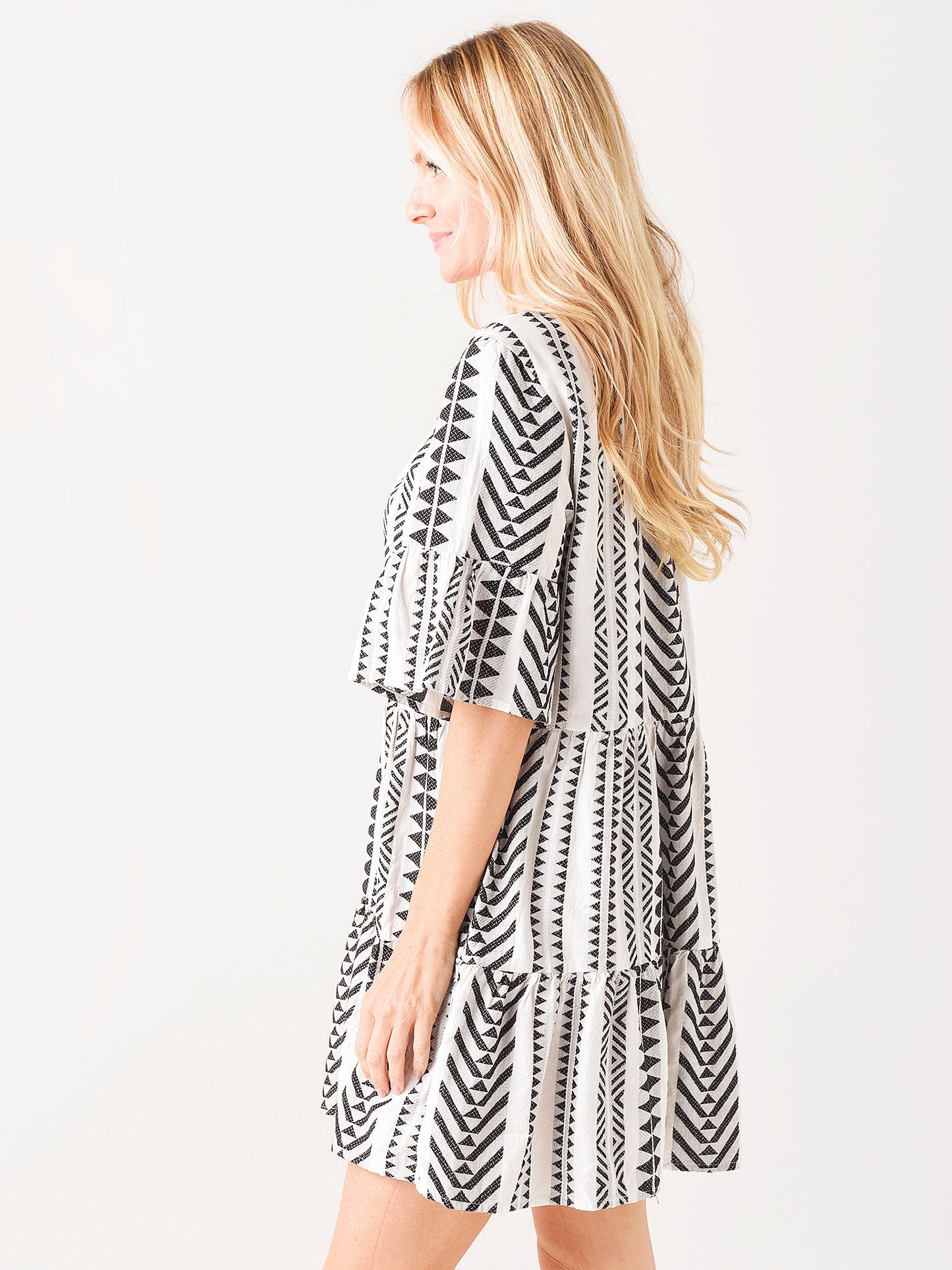 MADELINA04xVINTAGEBLACK-alt2