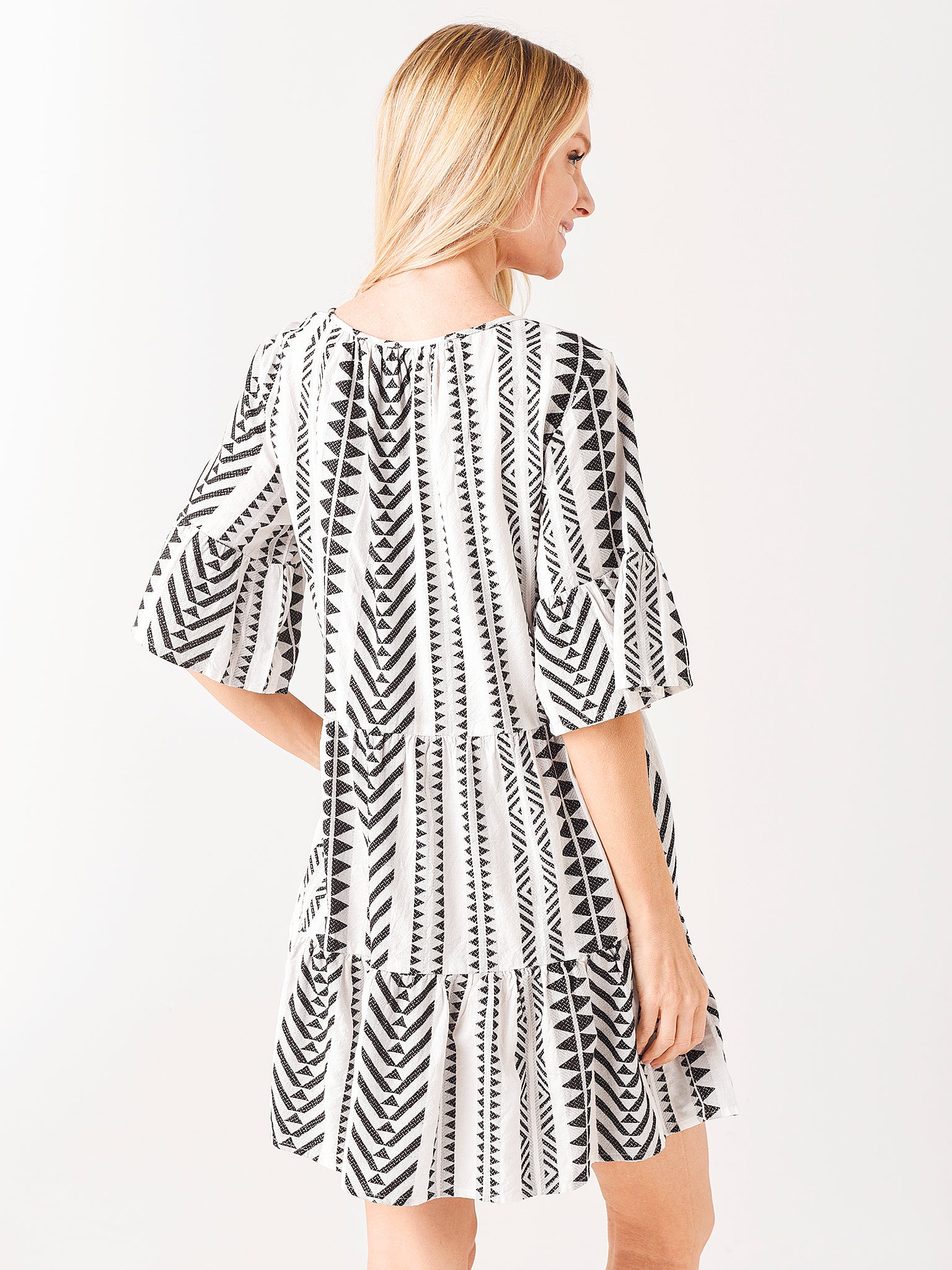 MADELINA04xVINTAGEBLACK-alt3