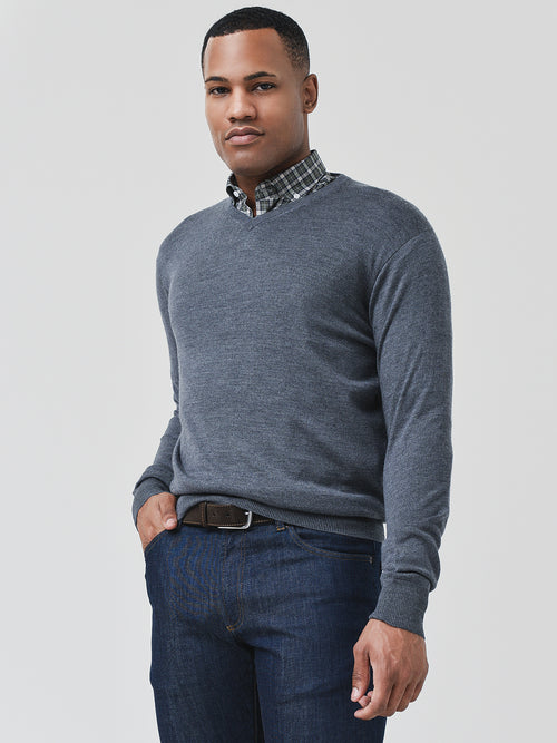 Peter Millar Crown Men's Soft Merino-Silk V-Neck Sweater