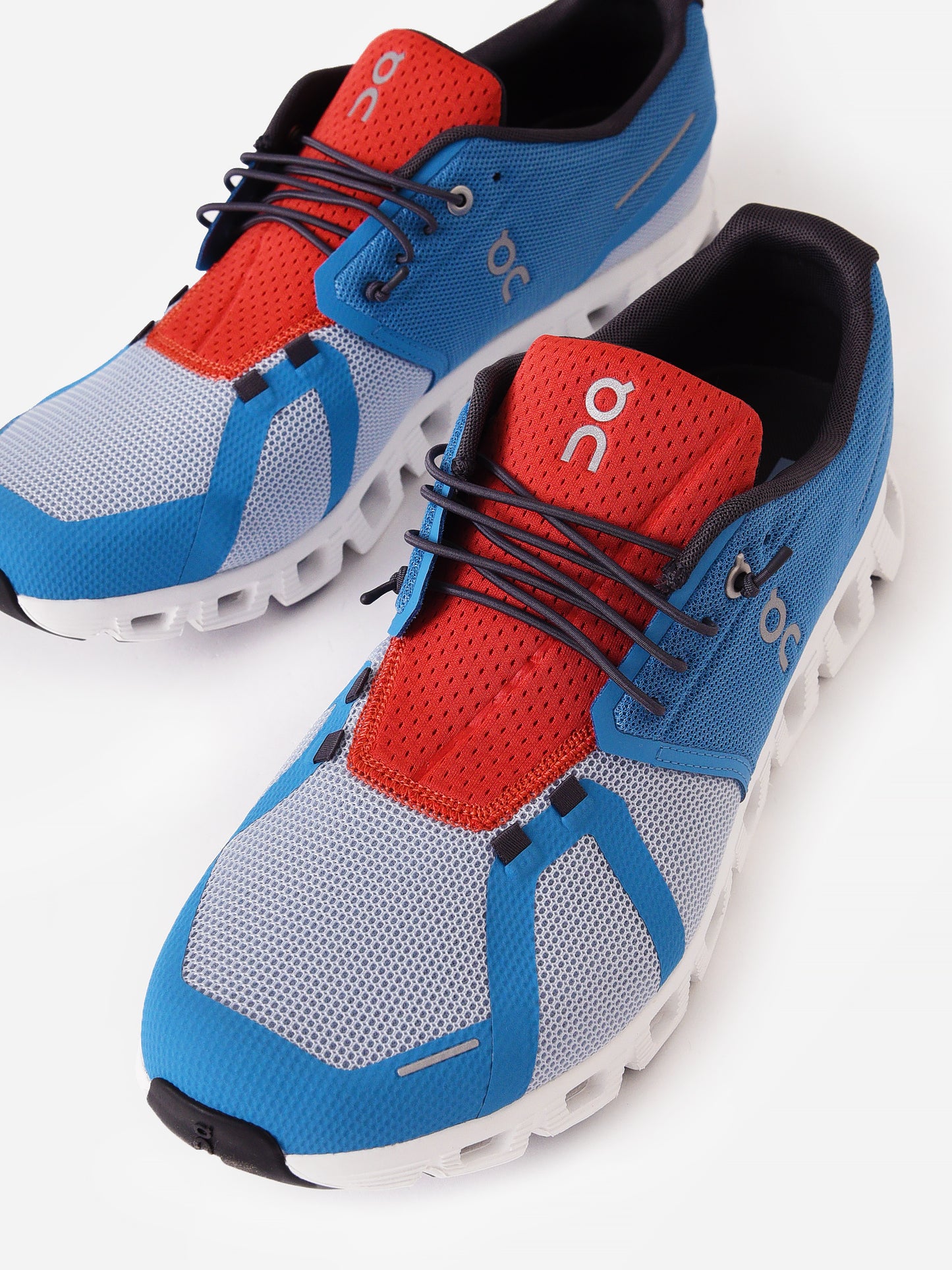 MENS CLOUD 5 PUSHxNIAGARACHAMBRAY-alt2