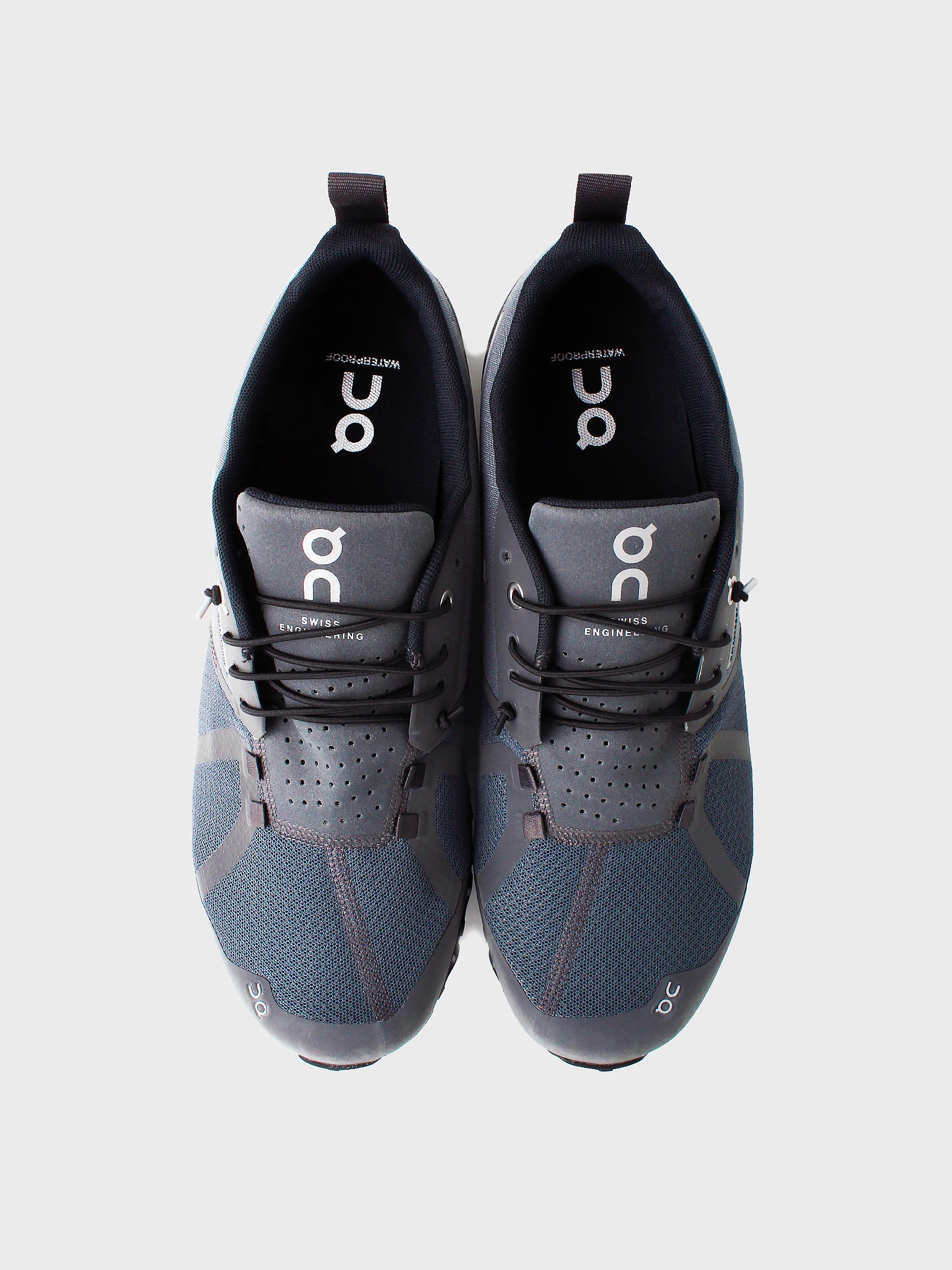 On Men's Cloud Waterproof Sneaker – Saint Bernard