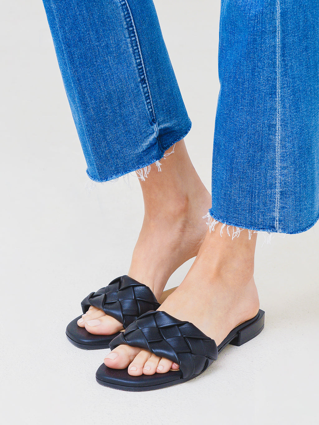 MERLExBLACKSUPERSAUDI-alt1