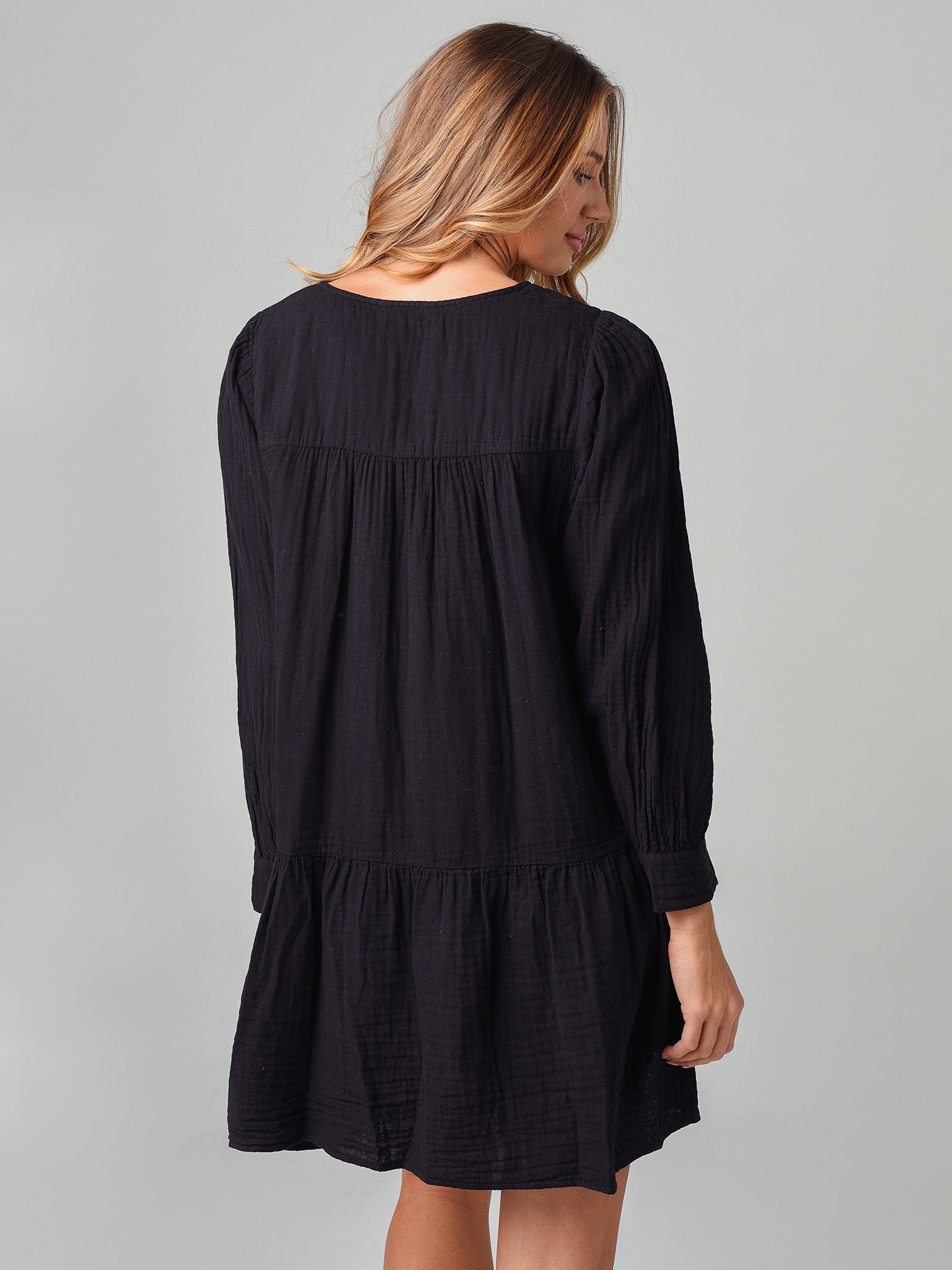 MILDRED04xBLACK-alt2