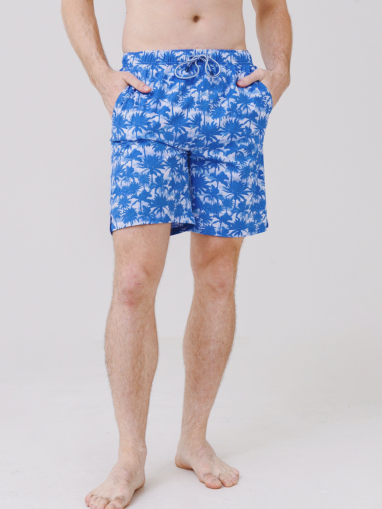 Peter Millar Seaside Men's Clouds And Palms Swim Trunk - Saint Bernard