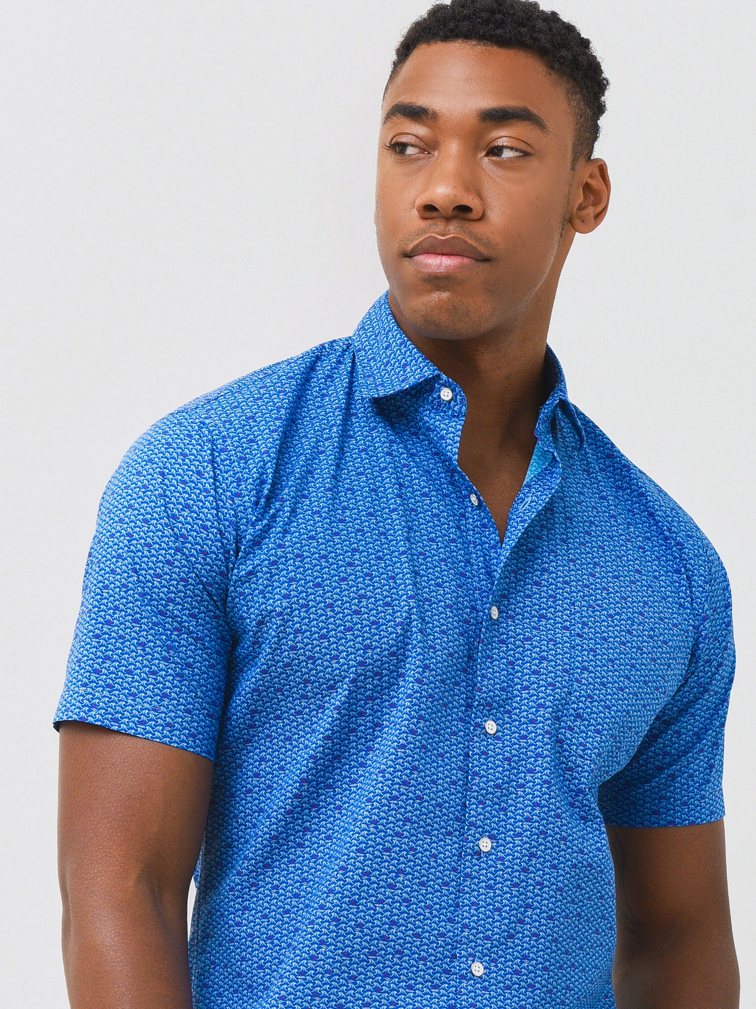 Peter Millar Seaside Men's Waves And Fins Cotton-Stretch Sport Shirt - Saint Bernard