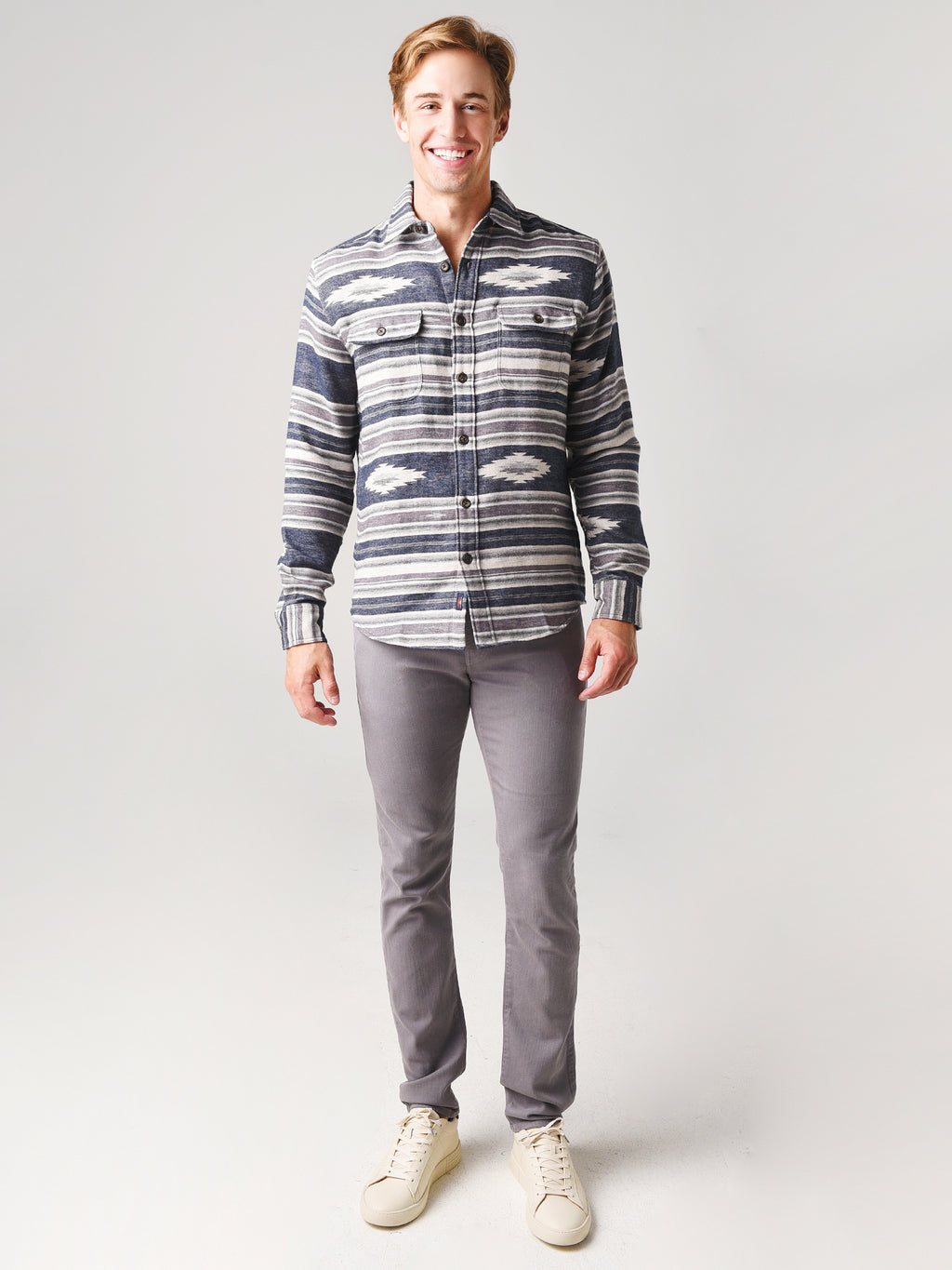 MWF2051xSMOKESERAPE-alt1