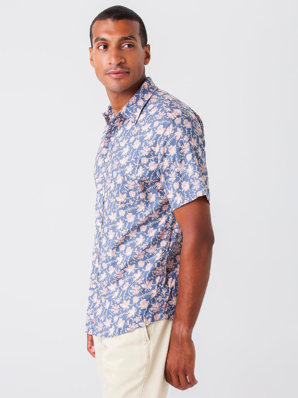 MWU2107xFADEDFLORALBATIK-alt2