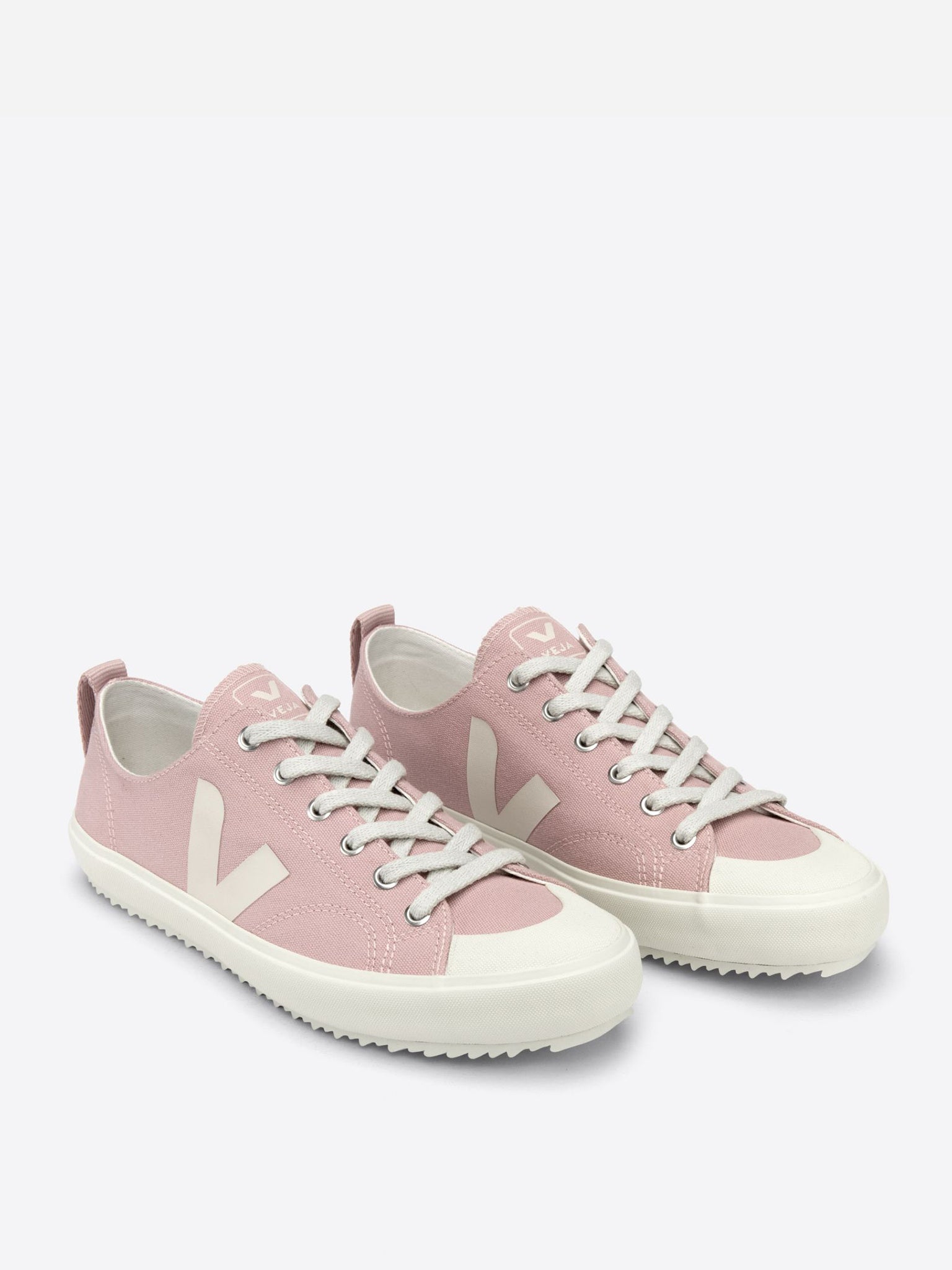 Veja Women's Nova Canvas Babe Sneaker - Saint Bernard