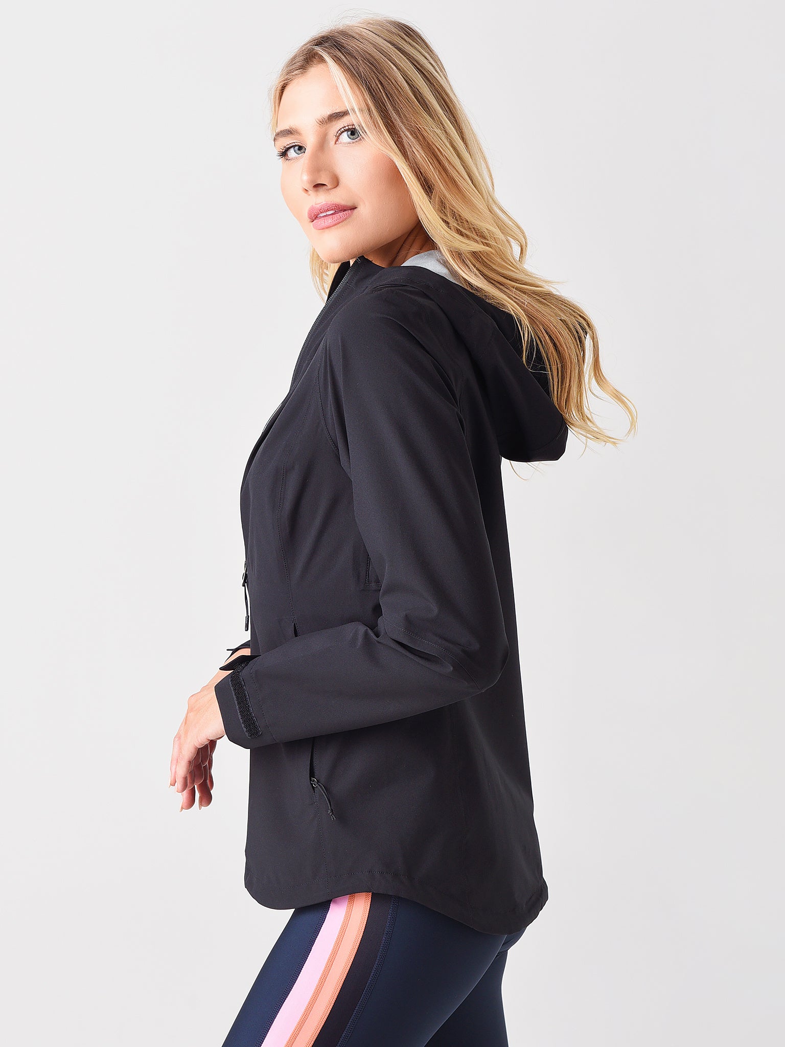 NF0A3OC1xTNFBLACKTNFBLACK-alt3