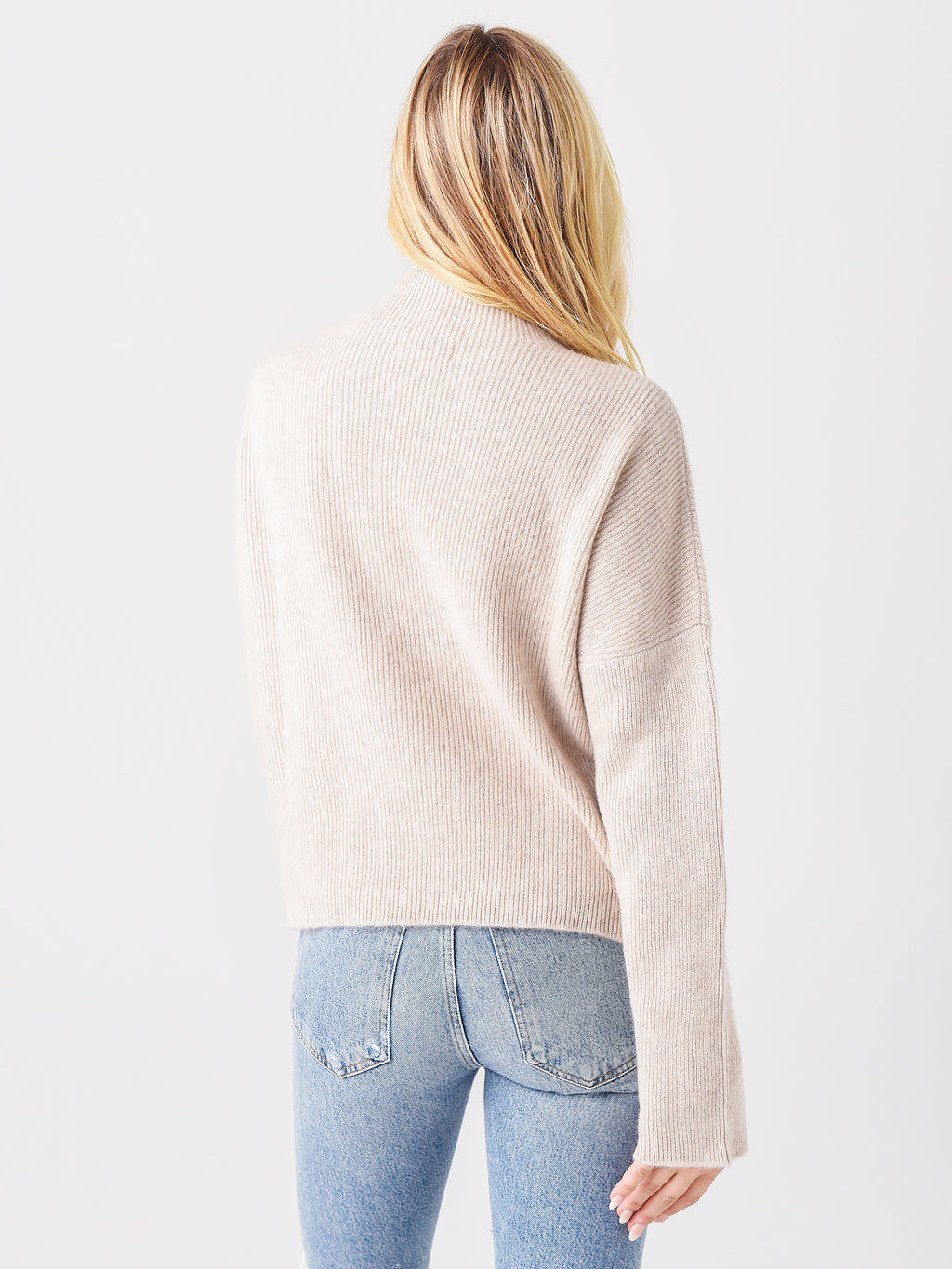 NWCT000588xOATMEAL-alt3