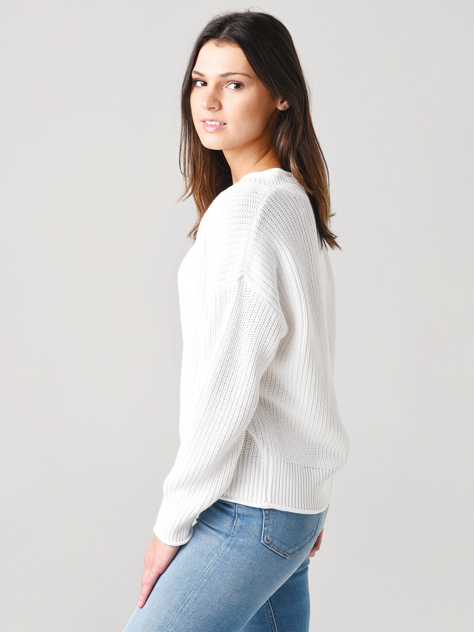 NY5-FA20S054xBLEACHWHITE-alt2