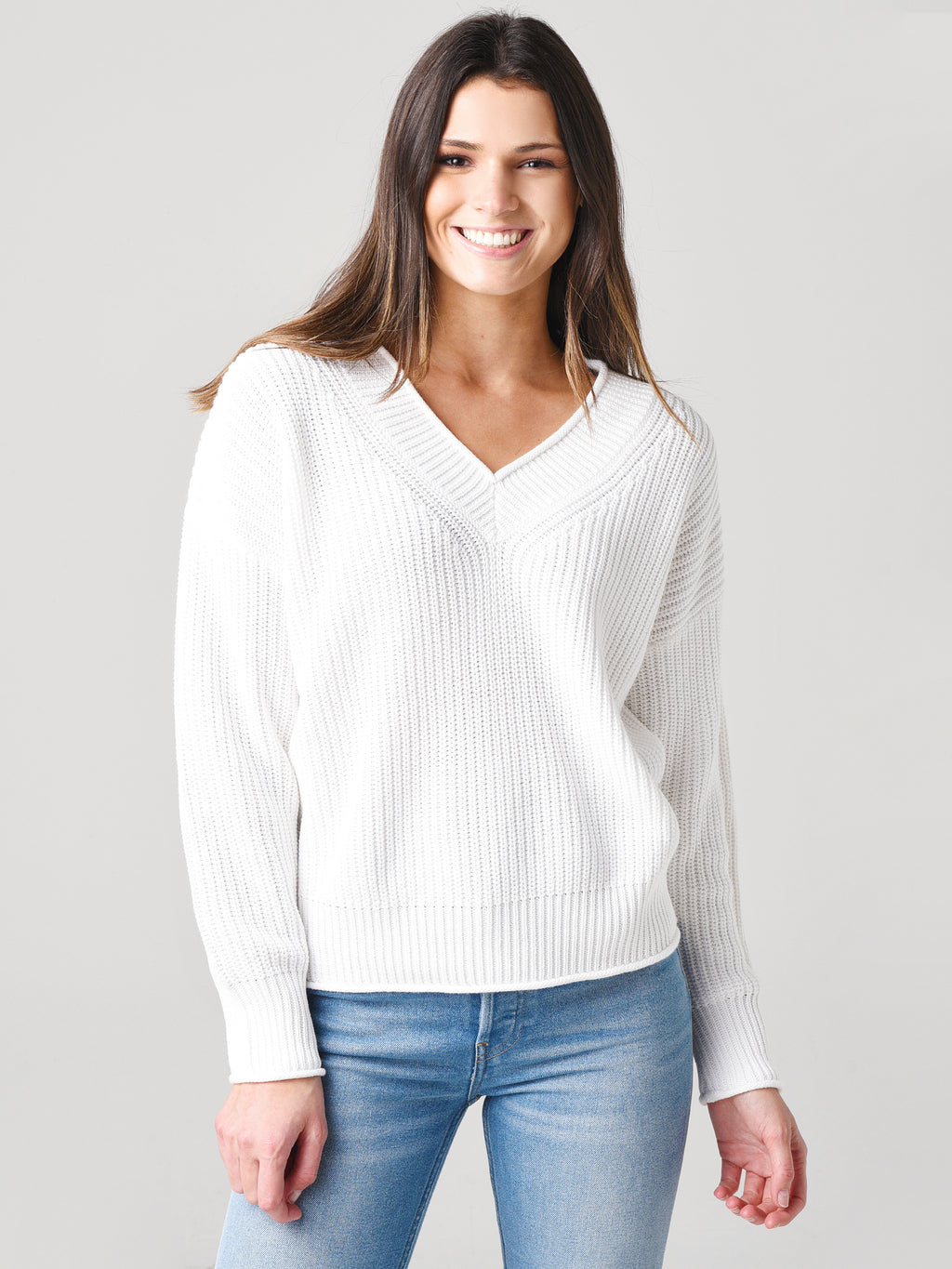 525 Women's Roll V-Neck Pullover Sweater - Saint Bernard