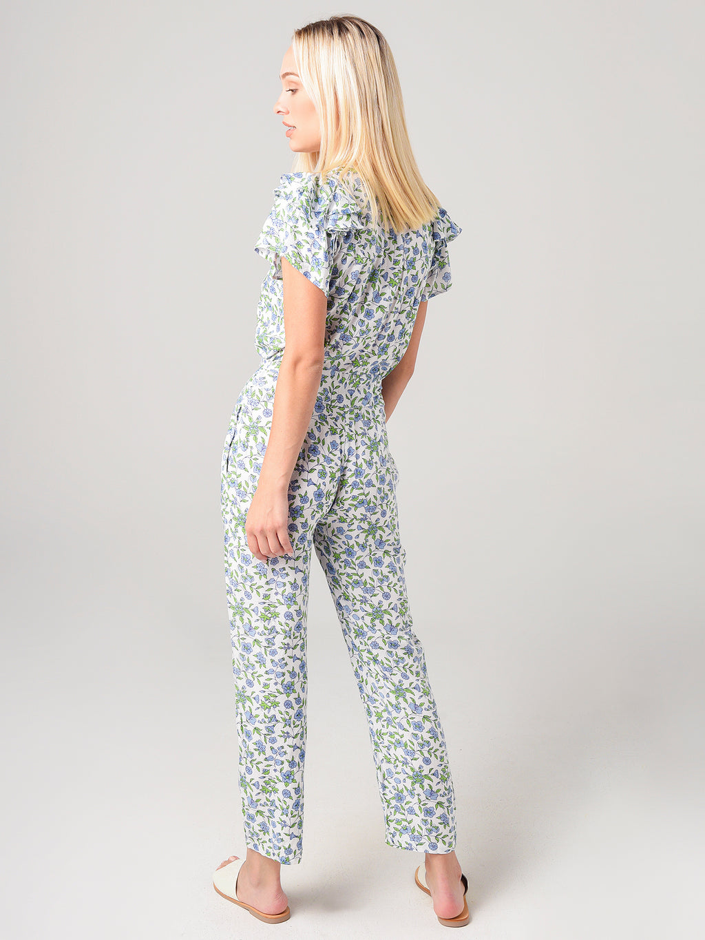 OLIVIA JUMPSUITxAUDREYSPRIGSKYLARK-alt2